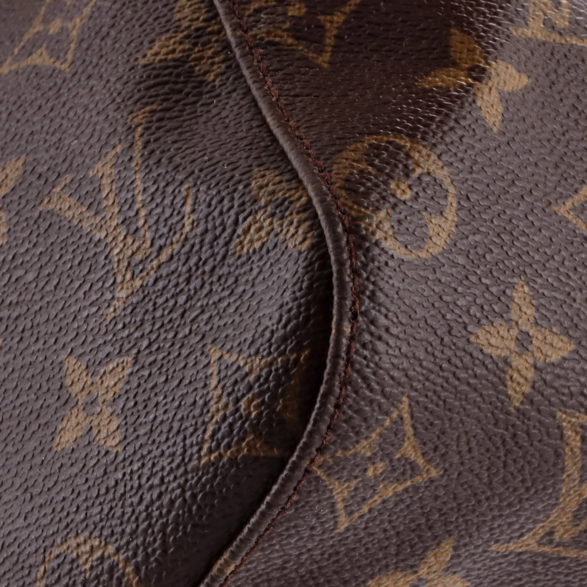 Looping Handbag Monogram Canvas GM - Image 8