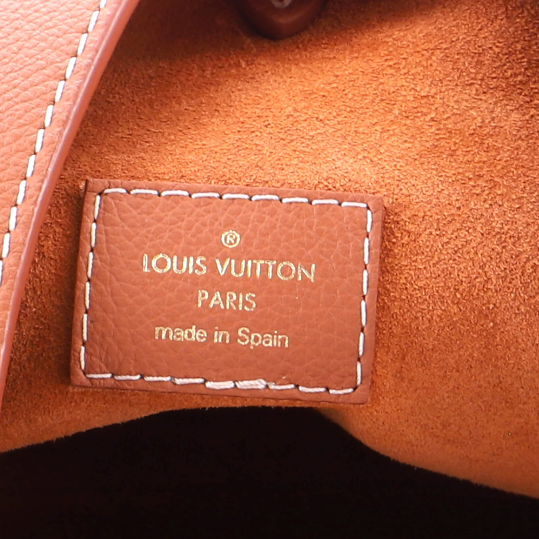 Low Key Hobo Calfskin MM - Image 7