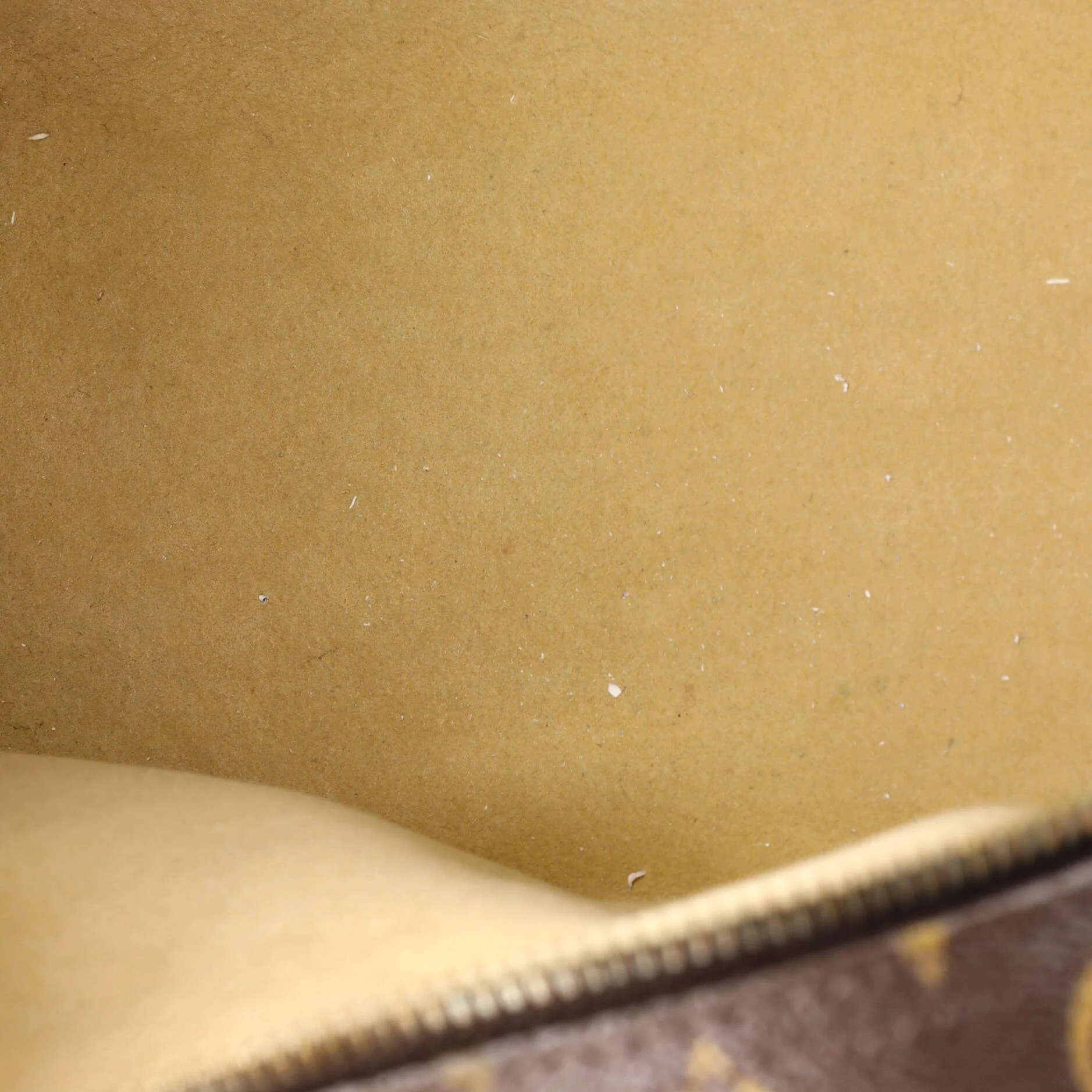 Manhattan Handbag Monogram Canvas PM - Image 5