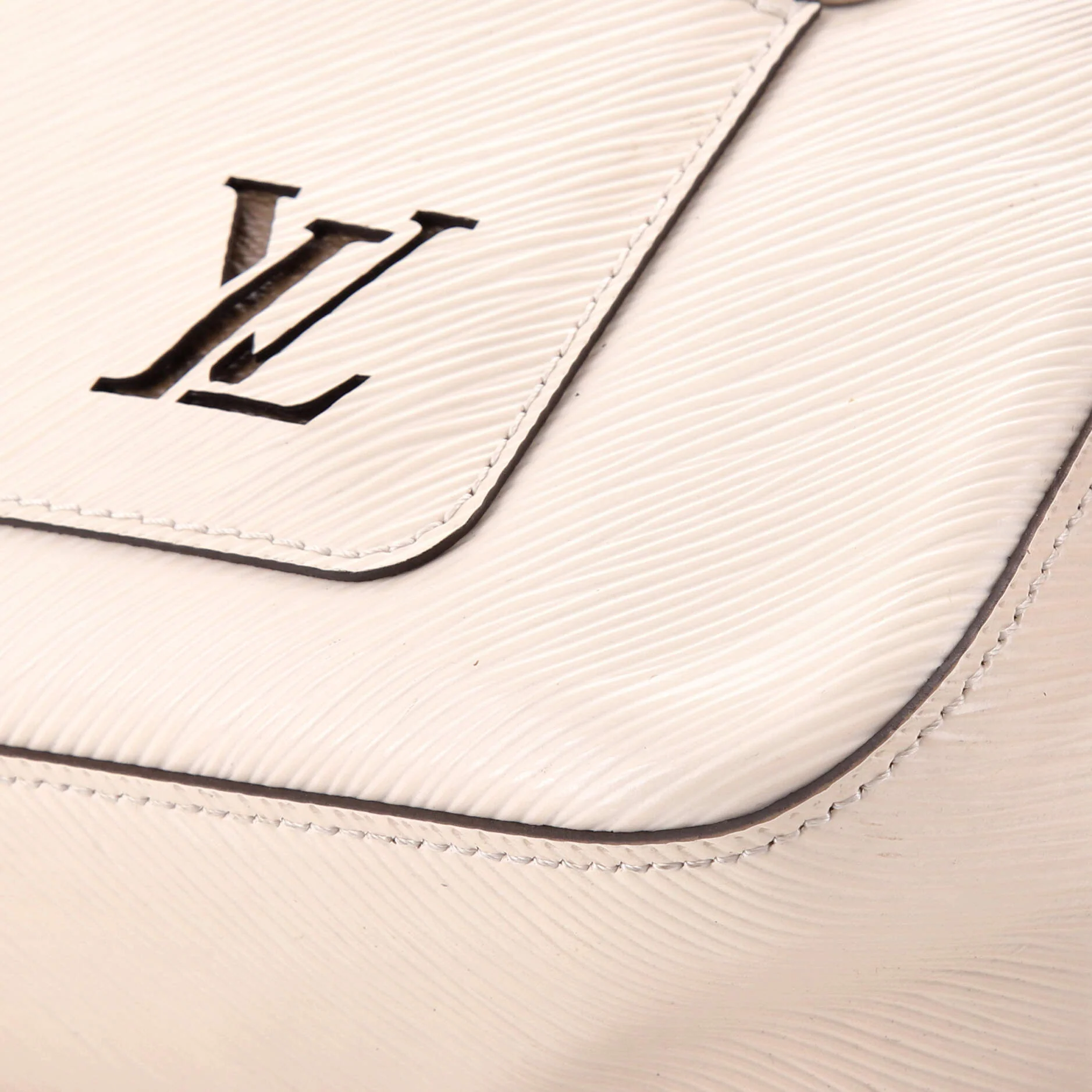 Marelle Handbag Epi Leather - Image 7