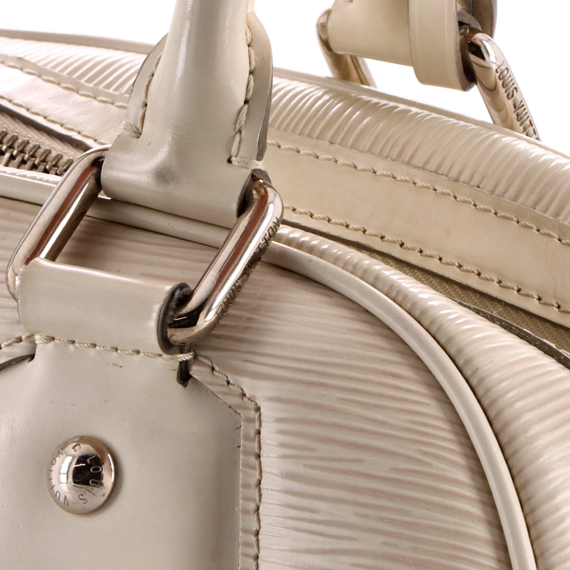 Montaigne Bowling Bag Epi Leather GM - Image 7