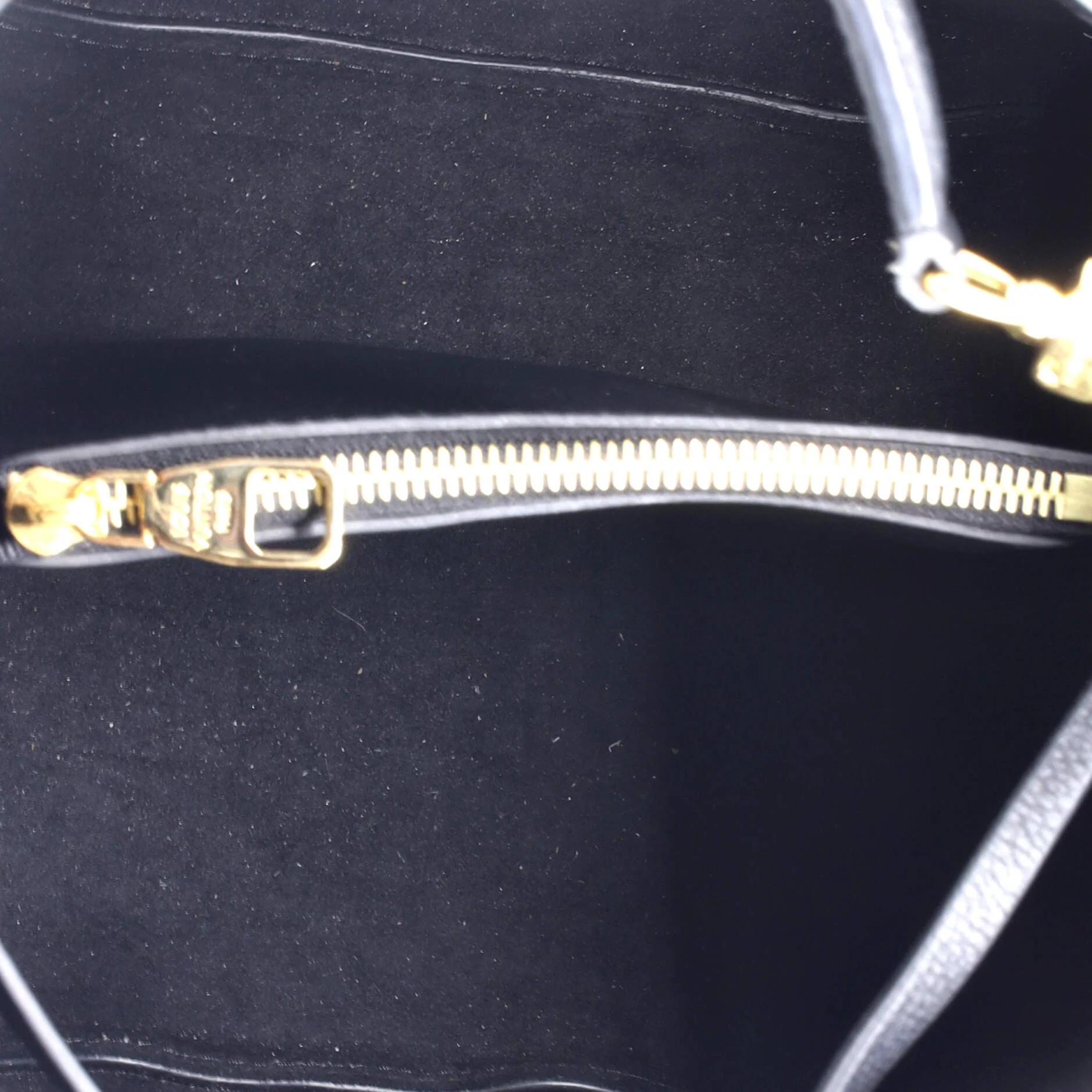 NeoNoe Handbag Monogram Empreinte Leather MM - Image 5
