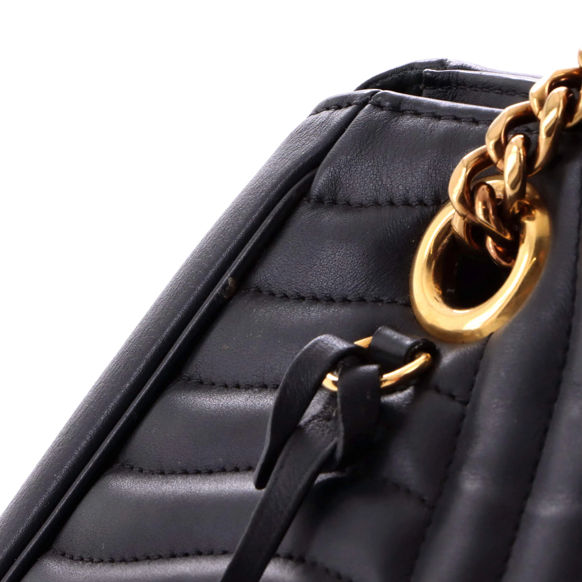 New Wave Chain Tote Quilted Leather - Image 6