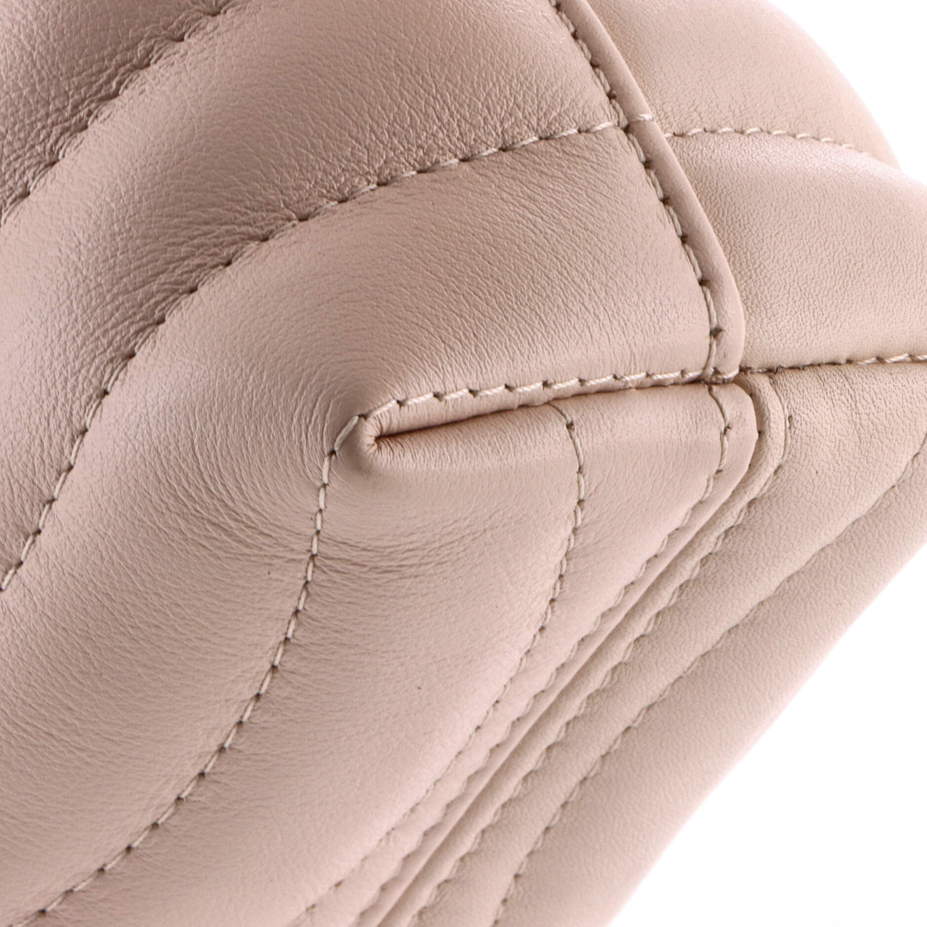 New Wave Hold Me Top Handle Bag Quilted Leather - Image 7