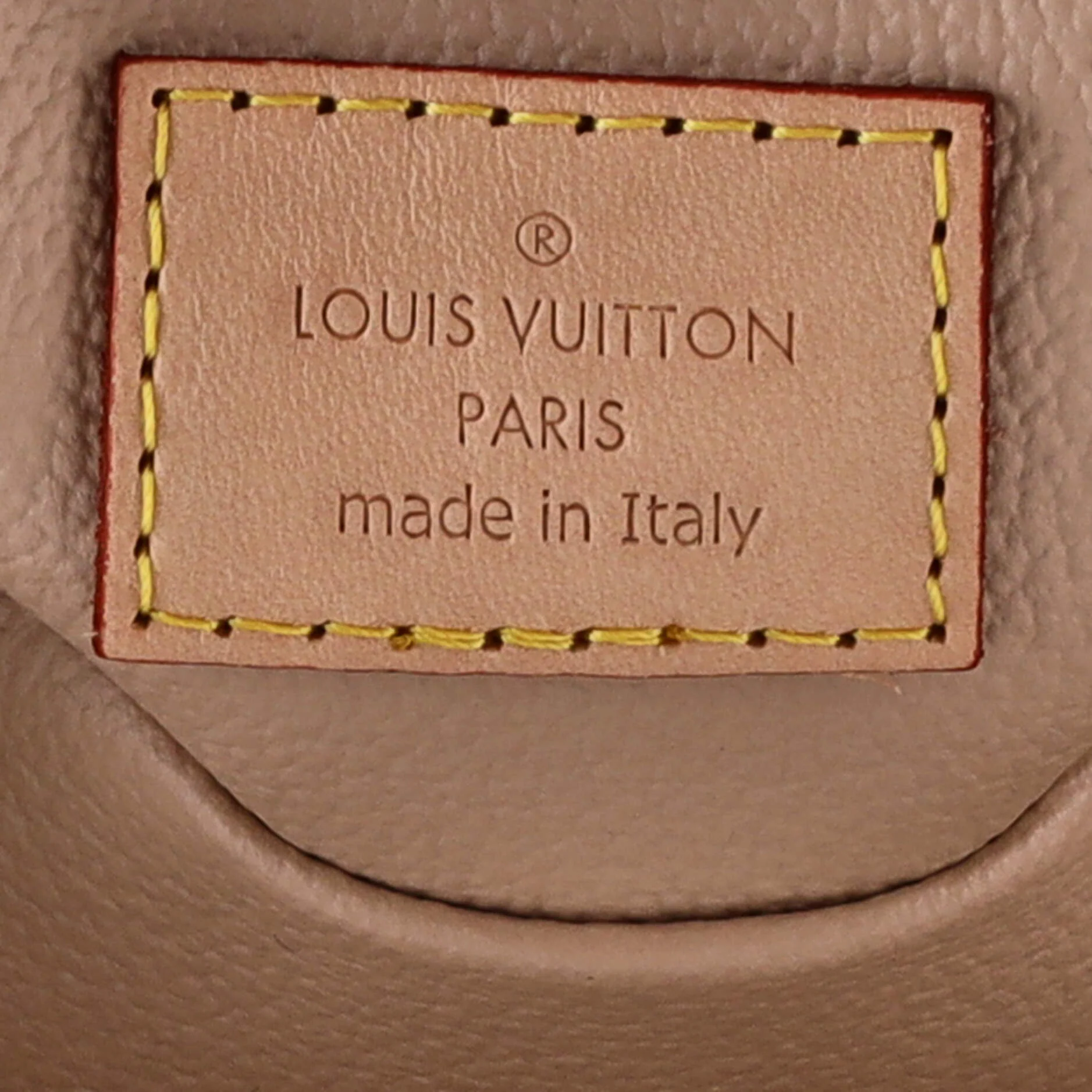 Nice Vanity Case Monogram Canvas Mini - Image 6