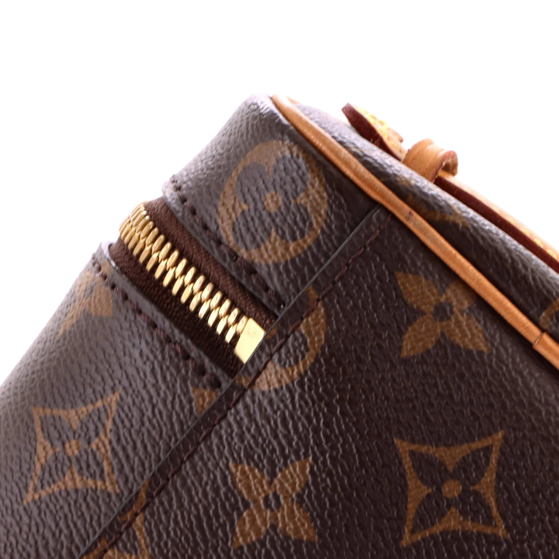 Nice Vanity Case Monogram Canvas Nano - Image 7