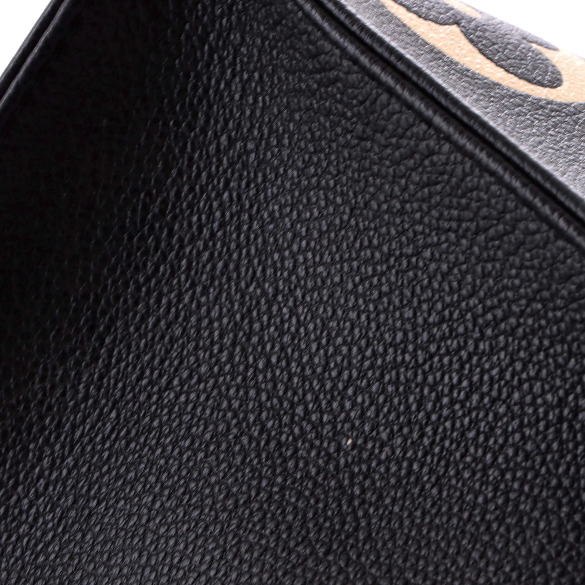 OnTheGo Tote Bicolor Monogram Empreinte Giant MM - Image 7