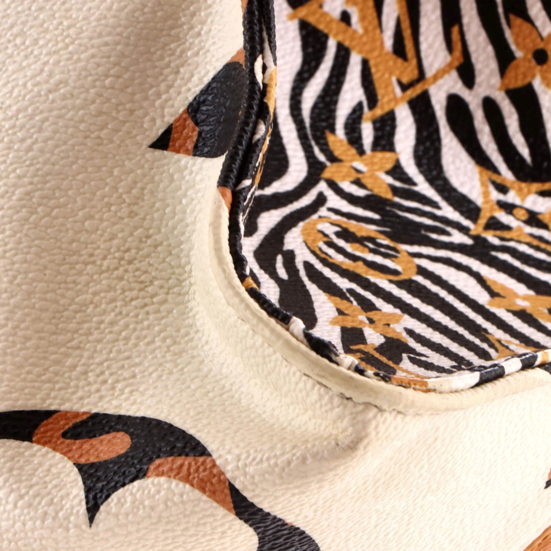 OnTheGo Tote Limited Edition Jungle Monogram Giant GM - Image 6