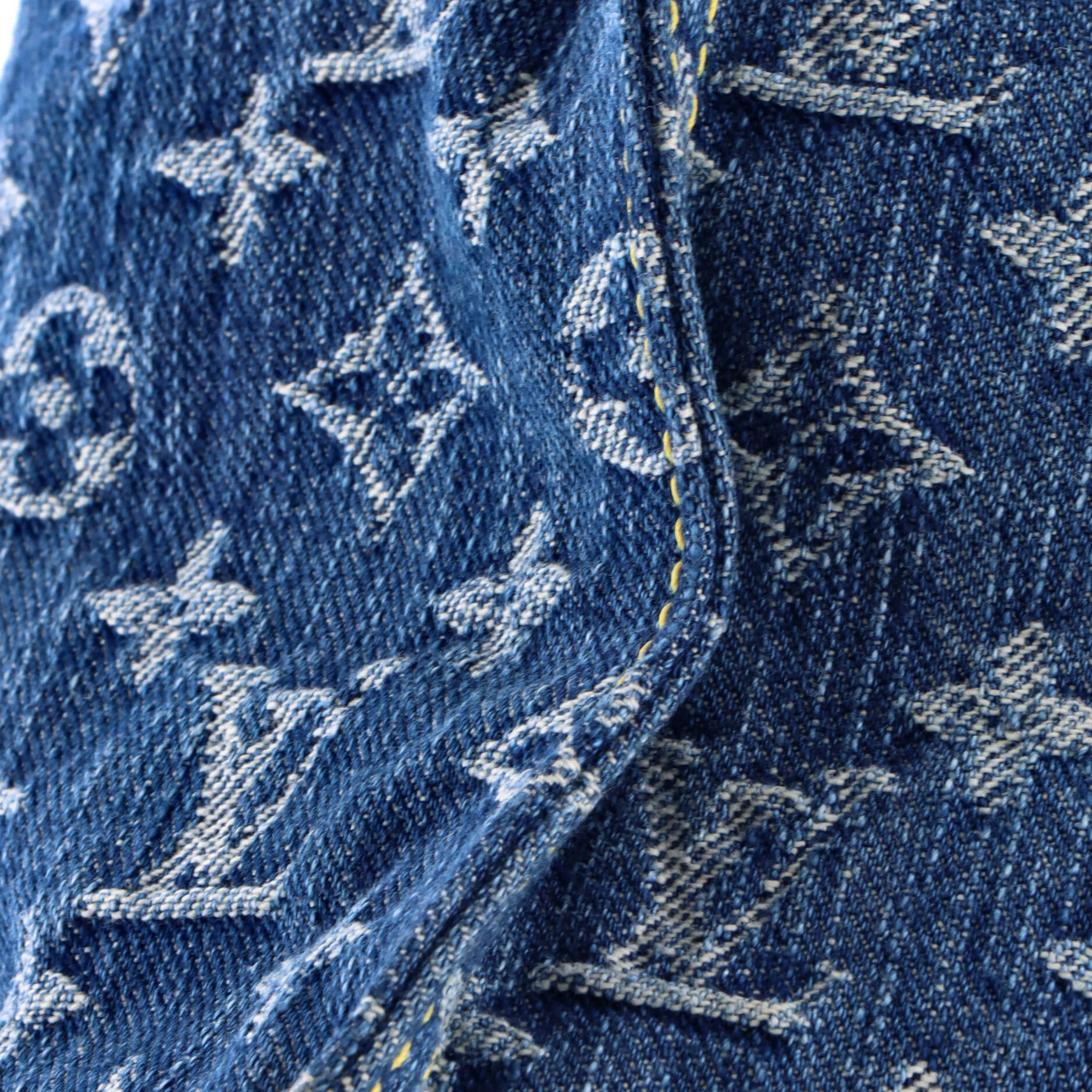 OnTheGo Tote Monogram Denim MM - Image 6