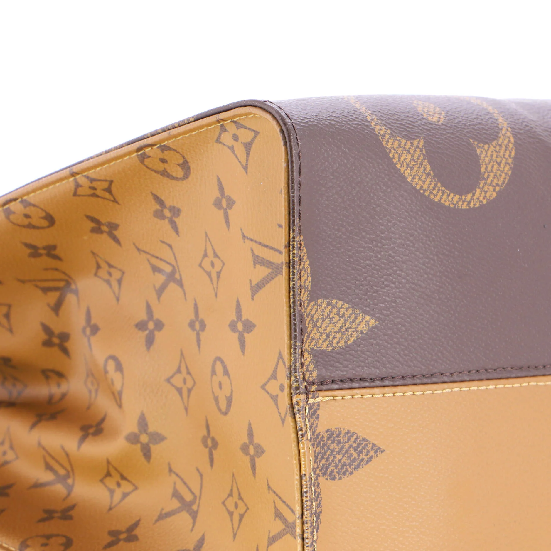 OnTheGo Tote Reverse Monogram Giant GM - Image 6