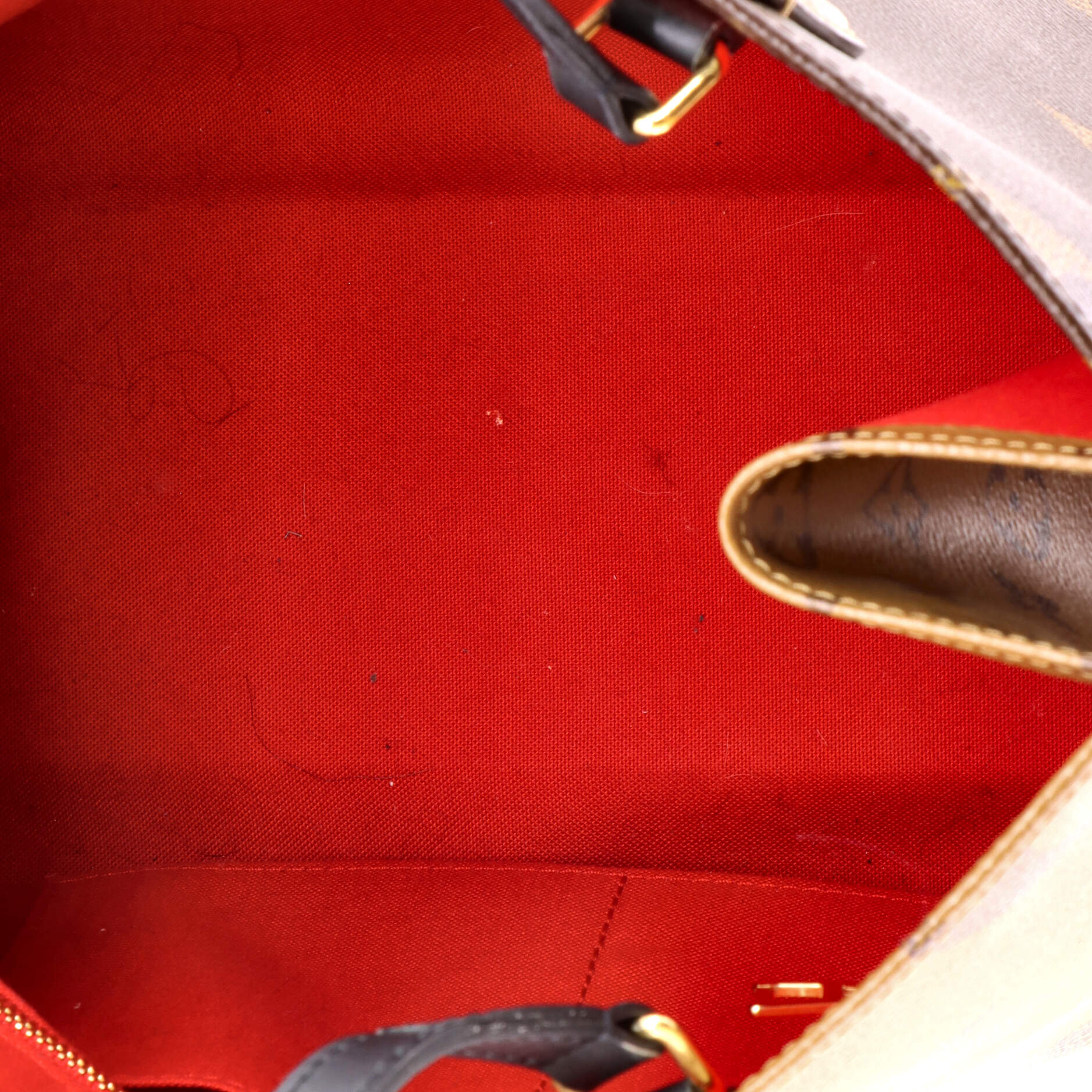 OnTheGo Tote Reverse Monogram Giant MM - Image 5