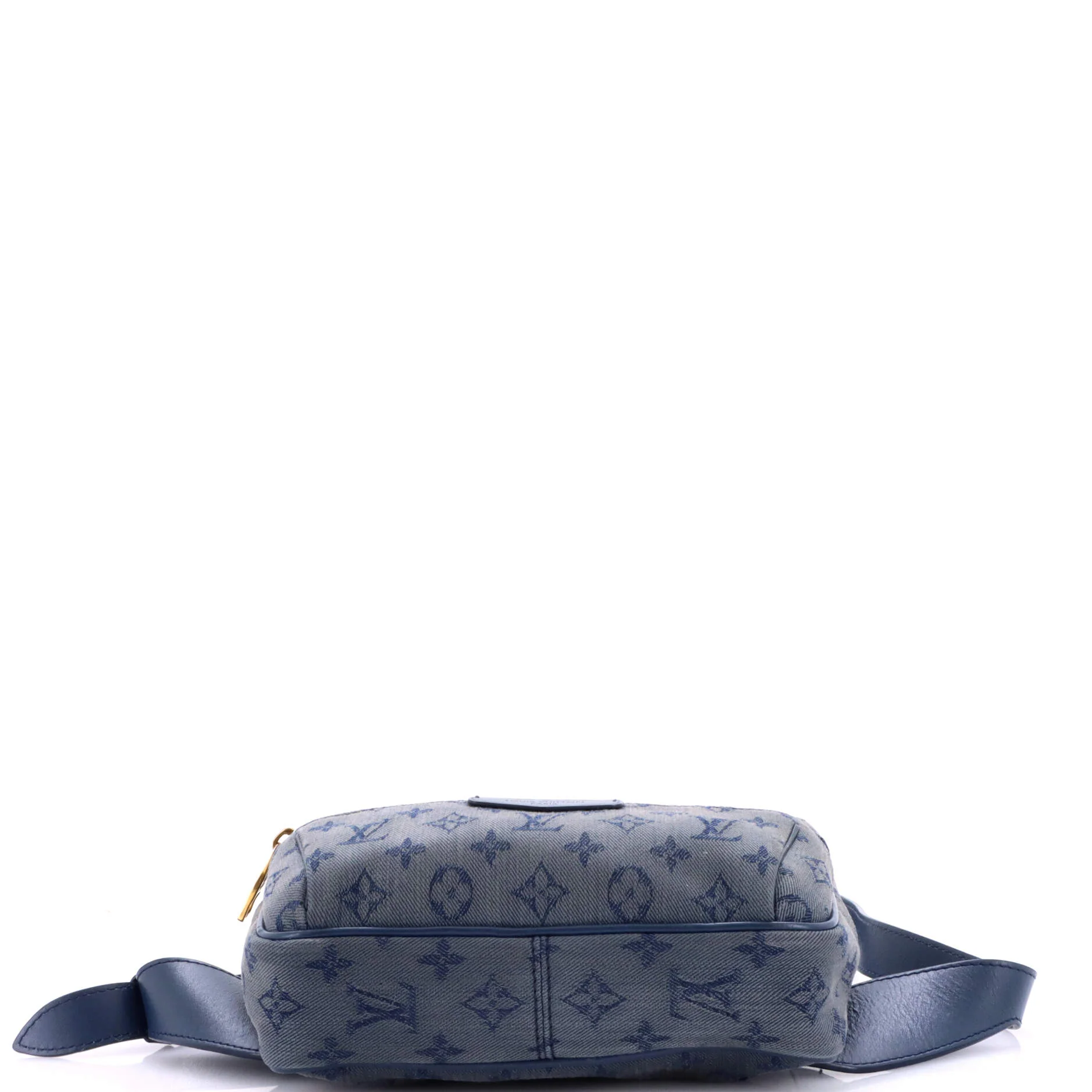Outdoor BumBag Monogram Denim - Image 4
