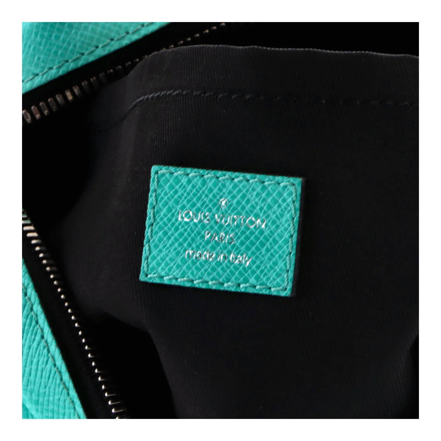 Outdoor Messenger Bag Monogram Taigarama - Image 8