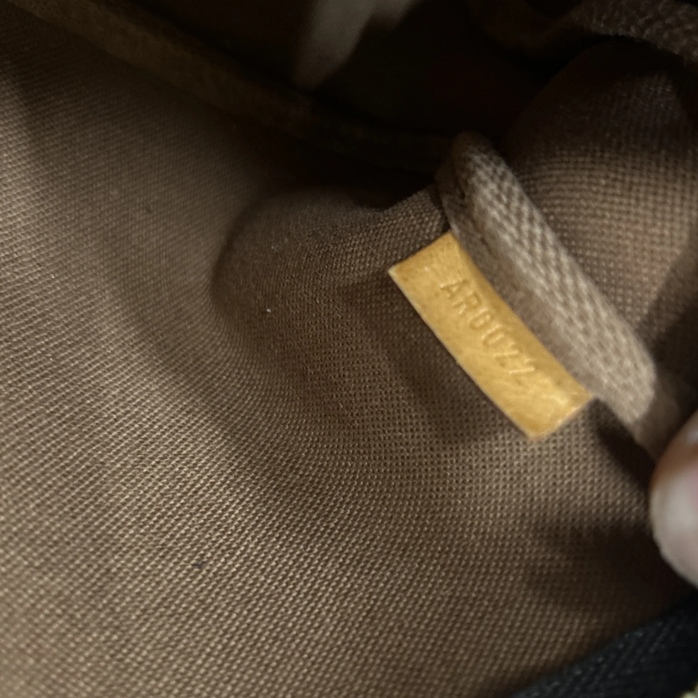 Pochette Accessoires Monogram Canvas - Image 9