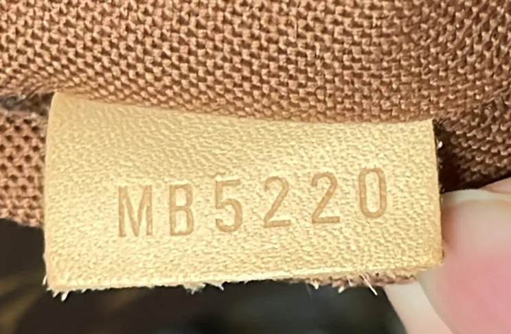 Pochette Accessoires NM Monogram Canvas - Image 8