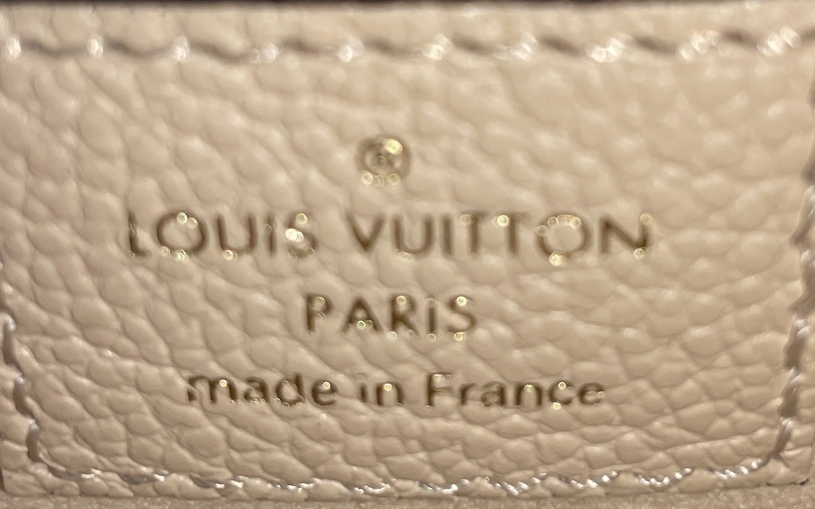 Pochette Metis Bicolor Monogram Empreinte Giant - Image 8