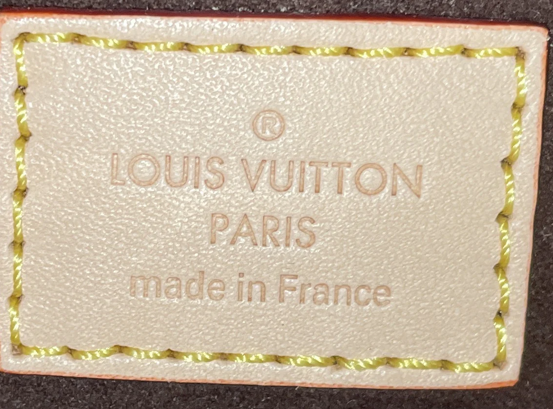 Pochette Metis Monogram Canvas East West - Image 8