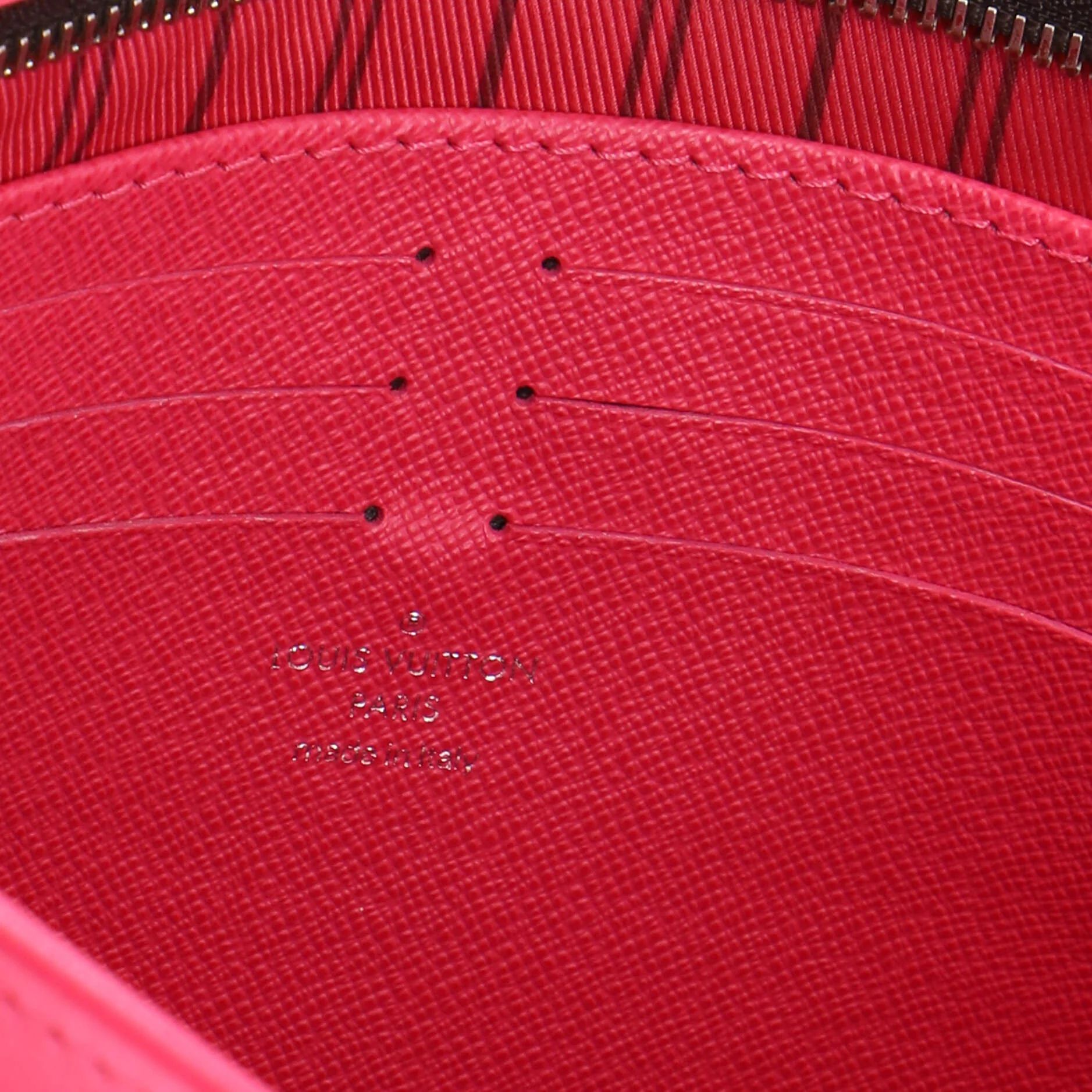 Pochette Voyage Macassar Monogram Canvas MM - Image 7