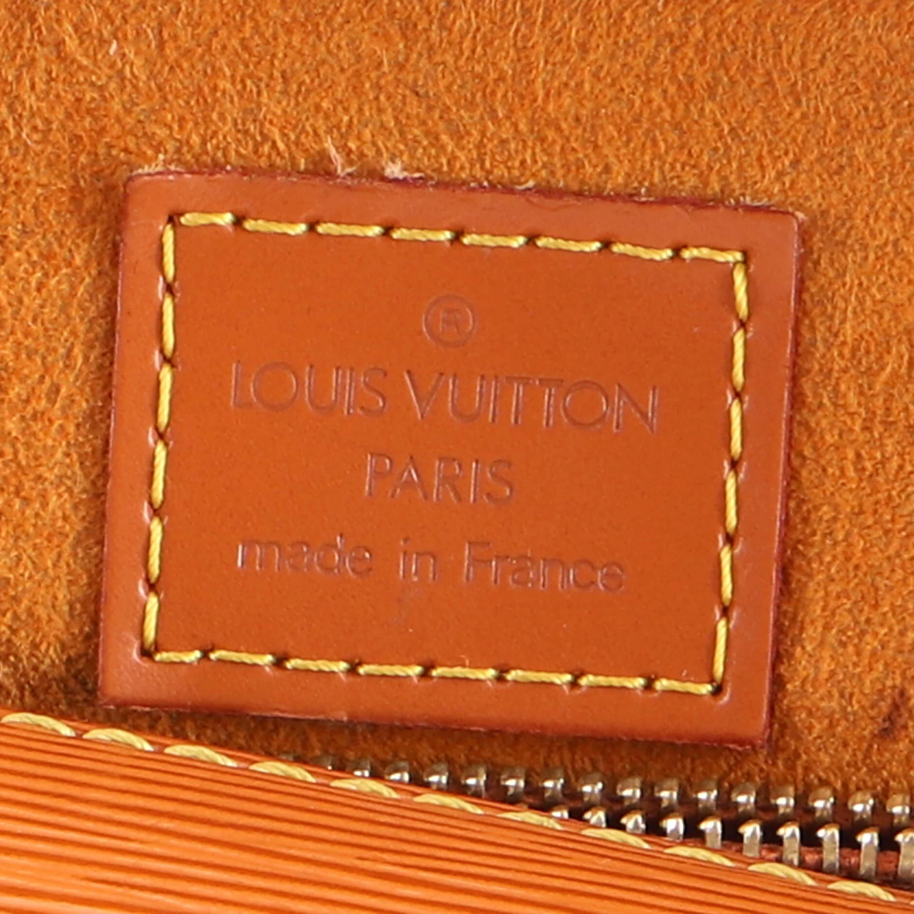 Pont Neuf Handbag Epi Leather PM - Image 7