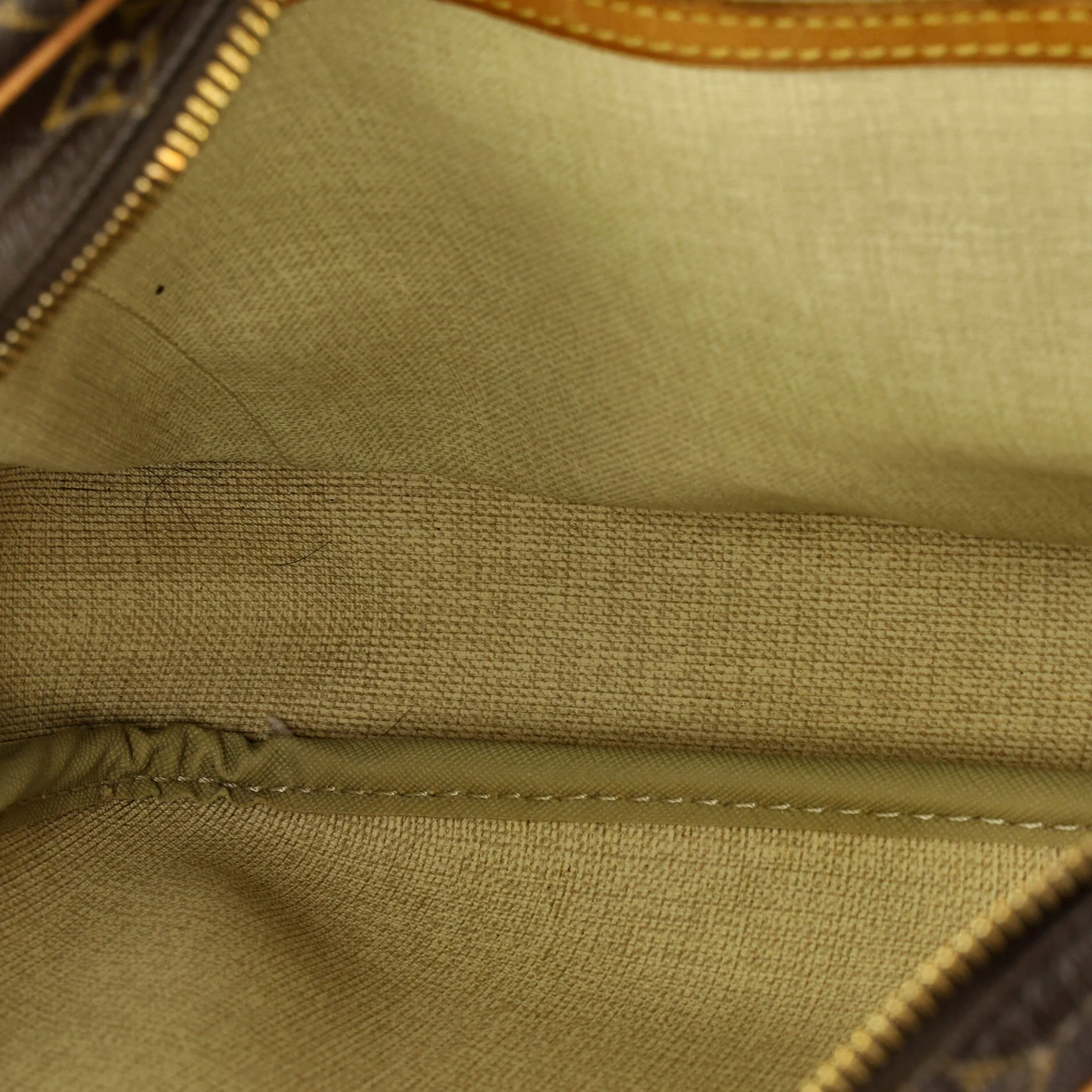 Reporter Bag Monogram Canvas PM - Image 5