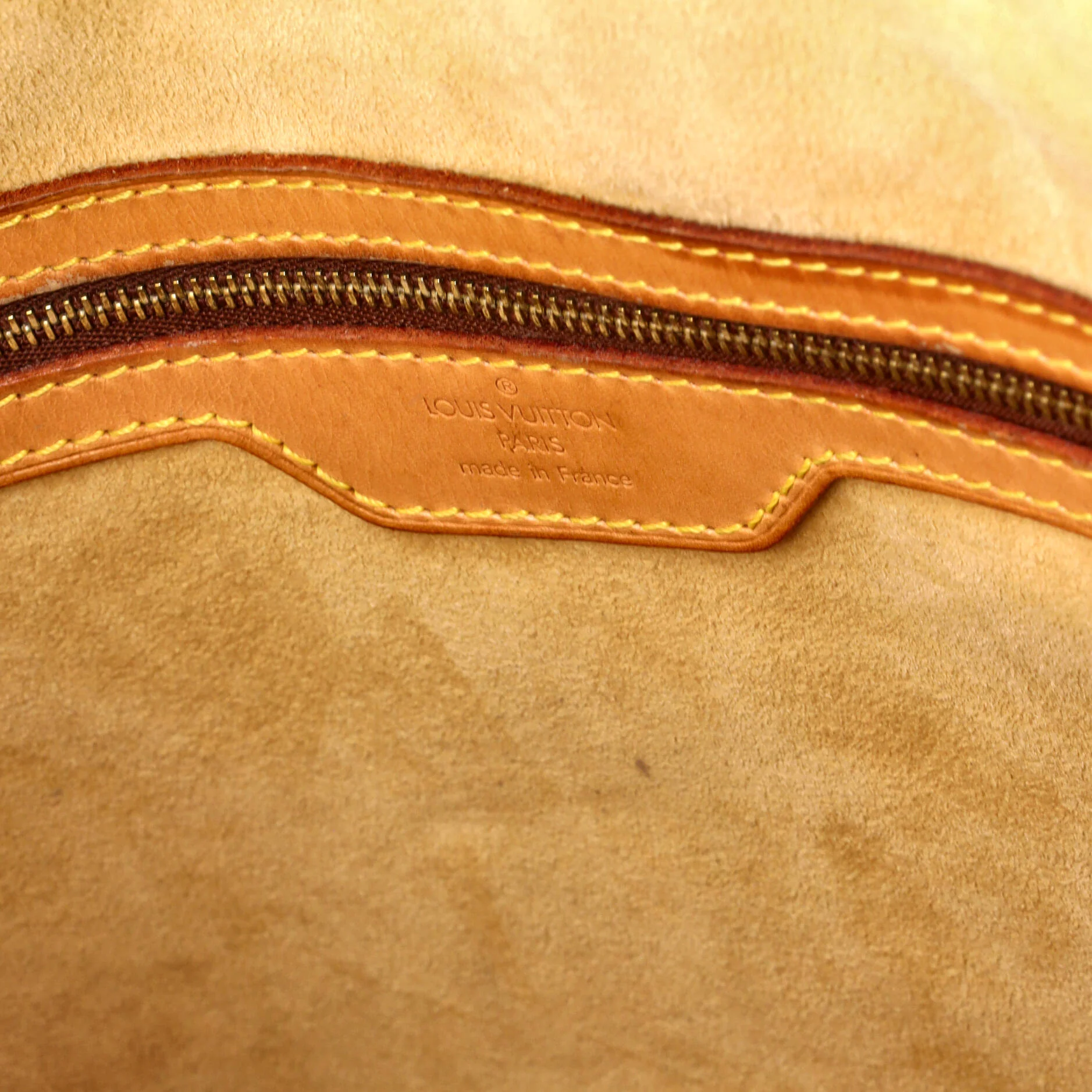 Rivoli Soft Briefcase Monogram Canvas - Image 7