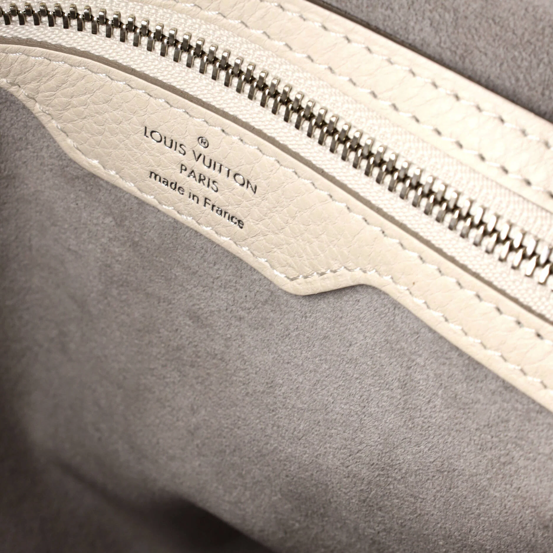 Selene Handbag Mahina Leather PM - Image 8