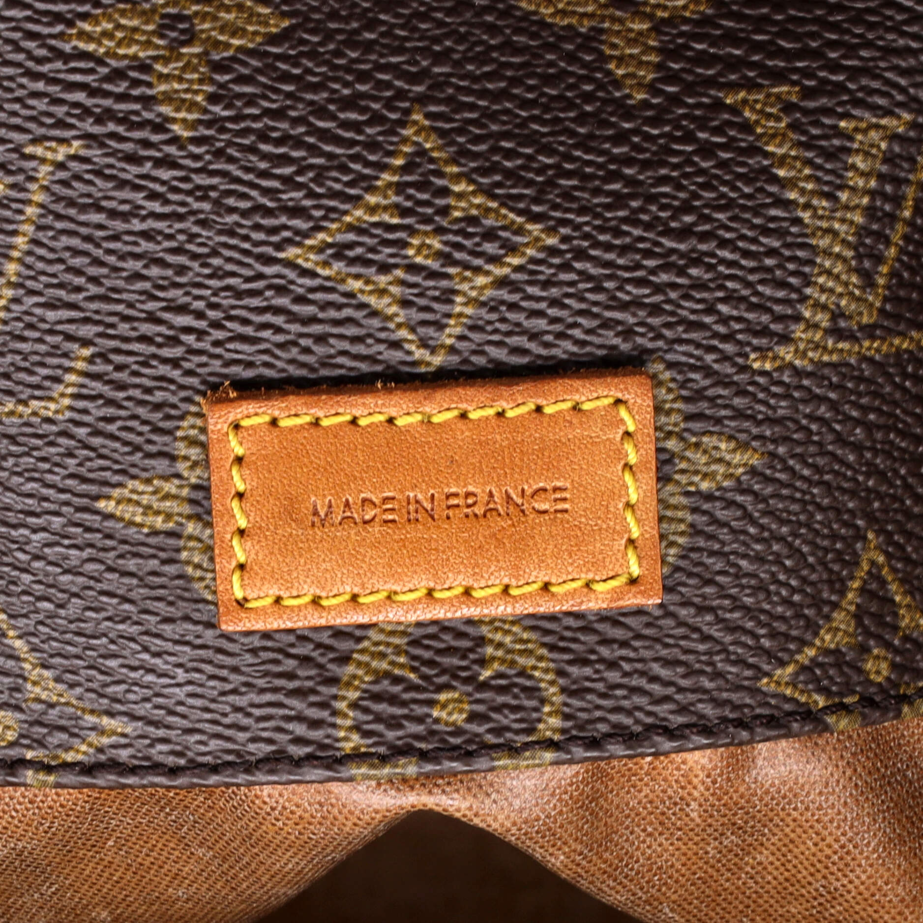 Shopping Sac Handbag Monogram Canvas GM - Image 8