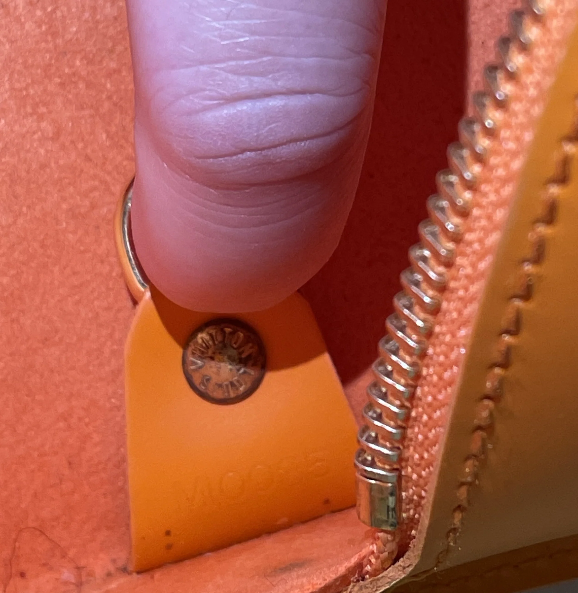 Soufflot Handbag Epi Leather - Image 9