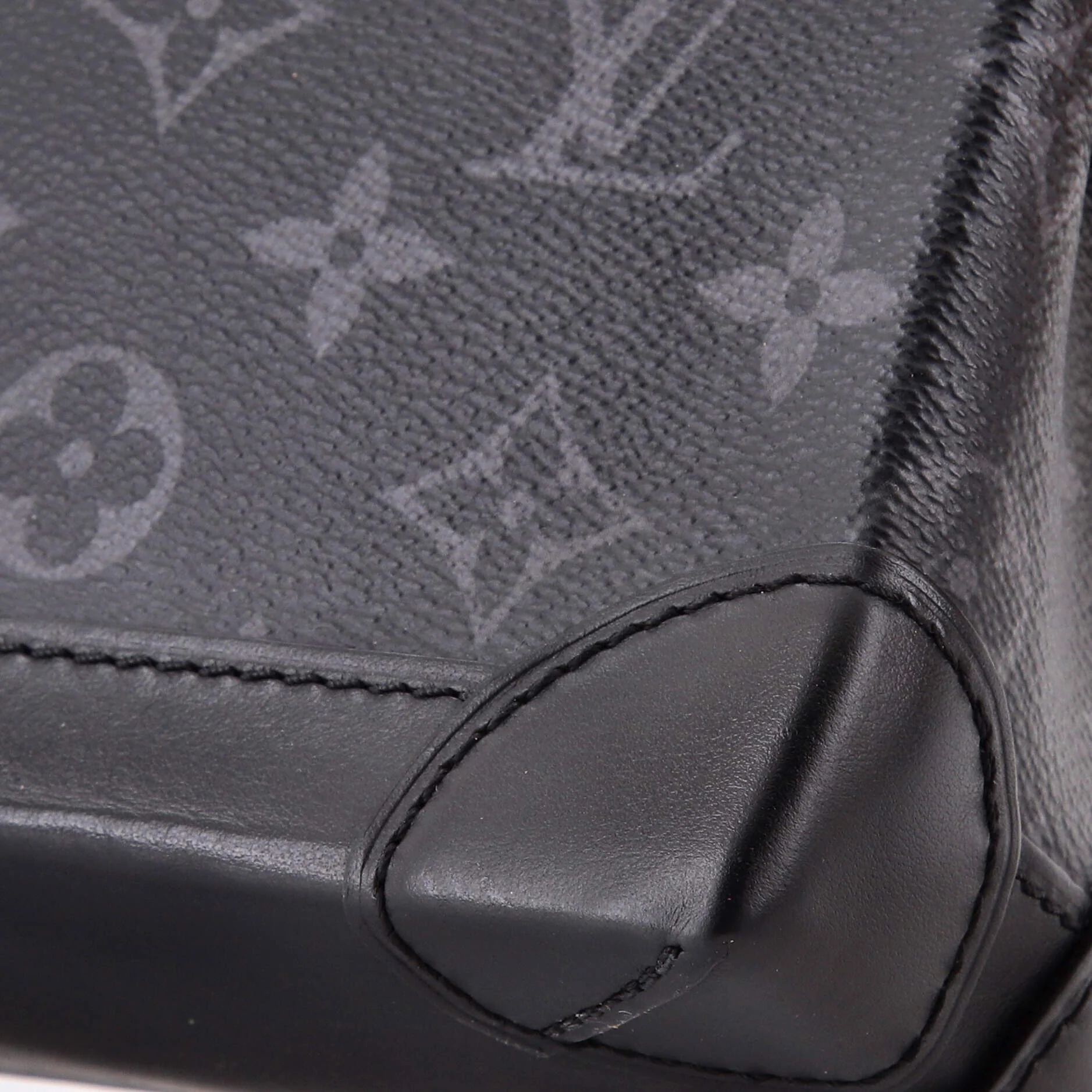 Steamer Bag Monogram Eclipse Canvas Nano - Image 6
