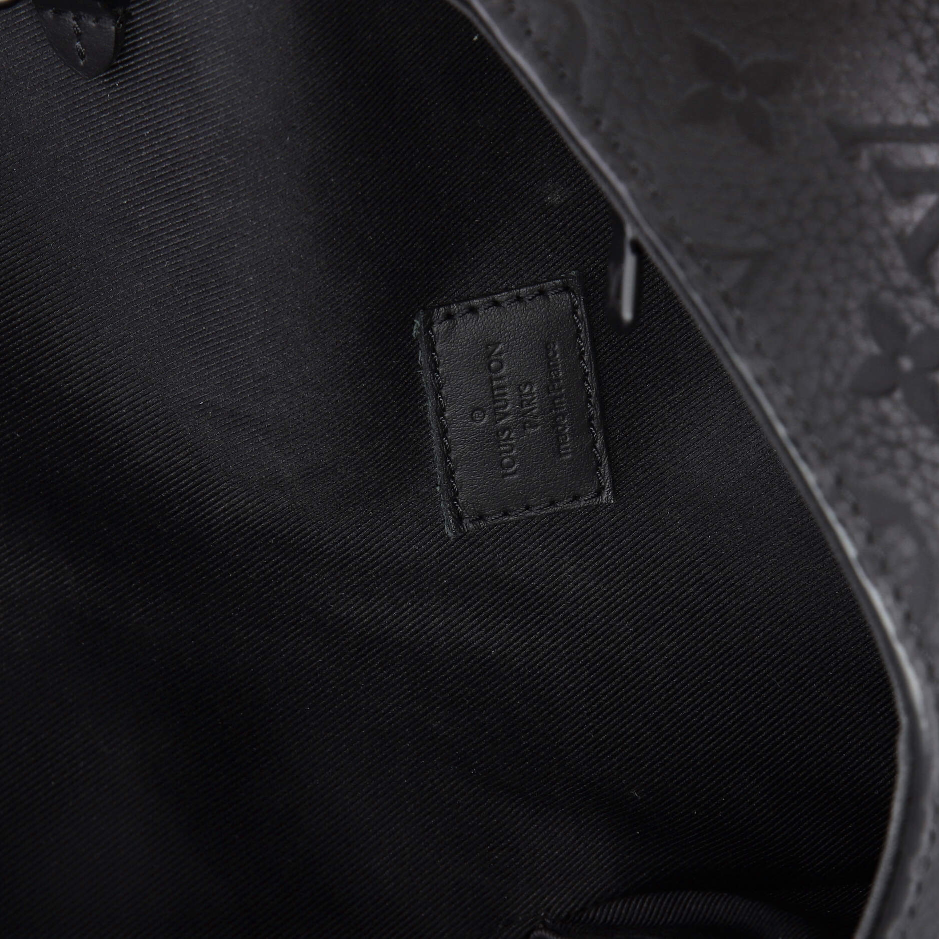 Steamer Wearable Wallet Monogram Taurillon Leather - Image 7