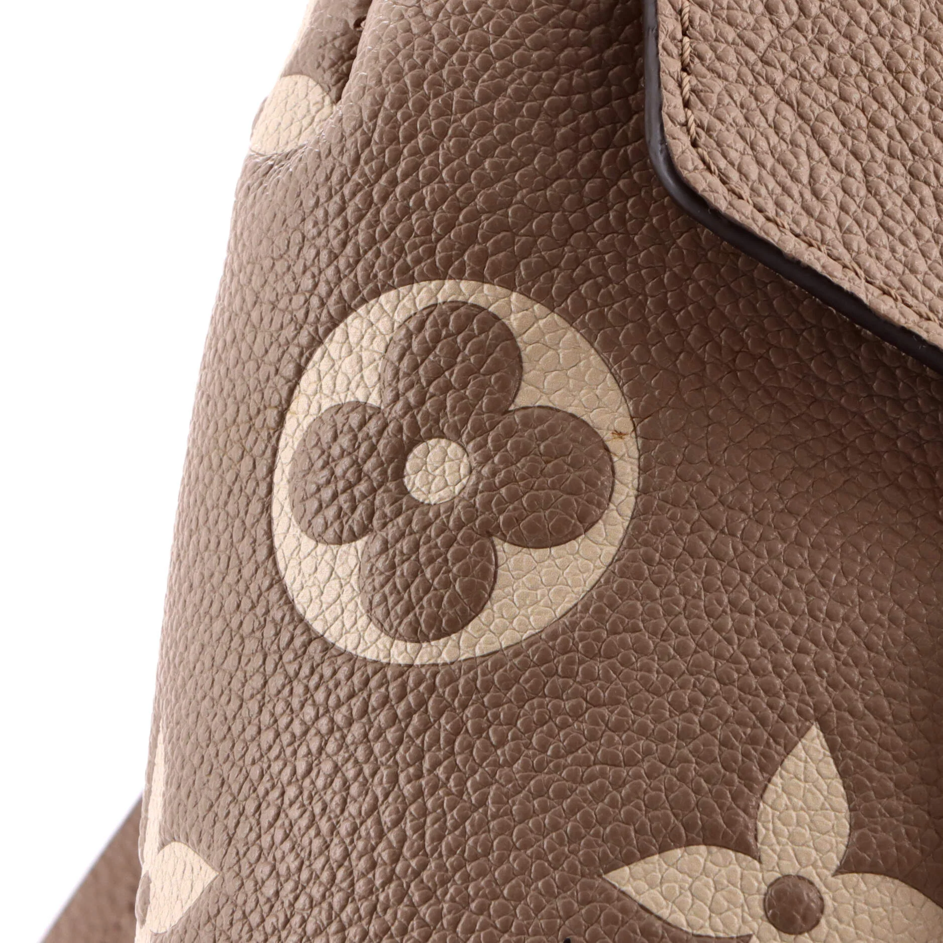 Tiny Backpack Bicolor Monogram Empreinte Giant - Image 6