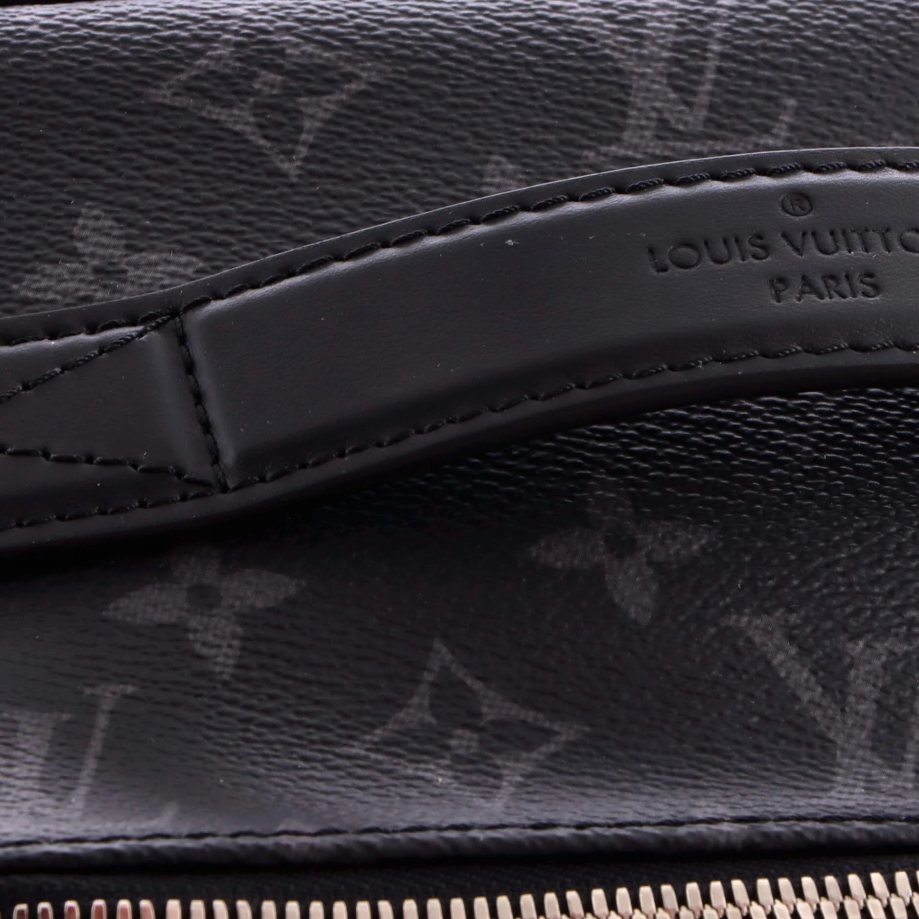 Toiletry Bag Monogram Eclipse Canvas - Image 6