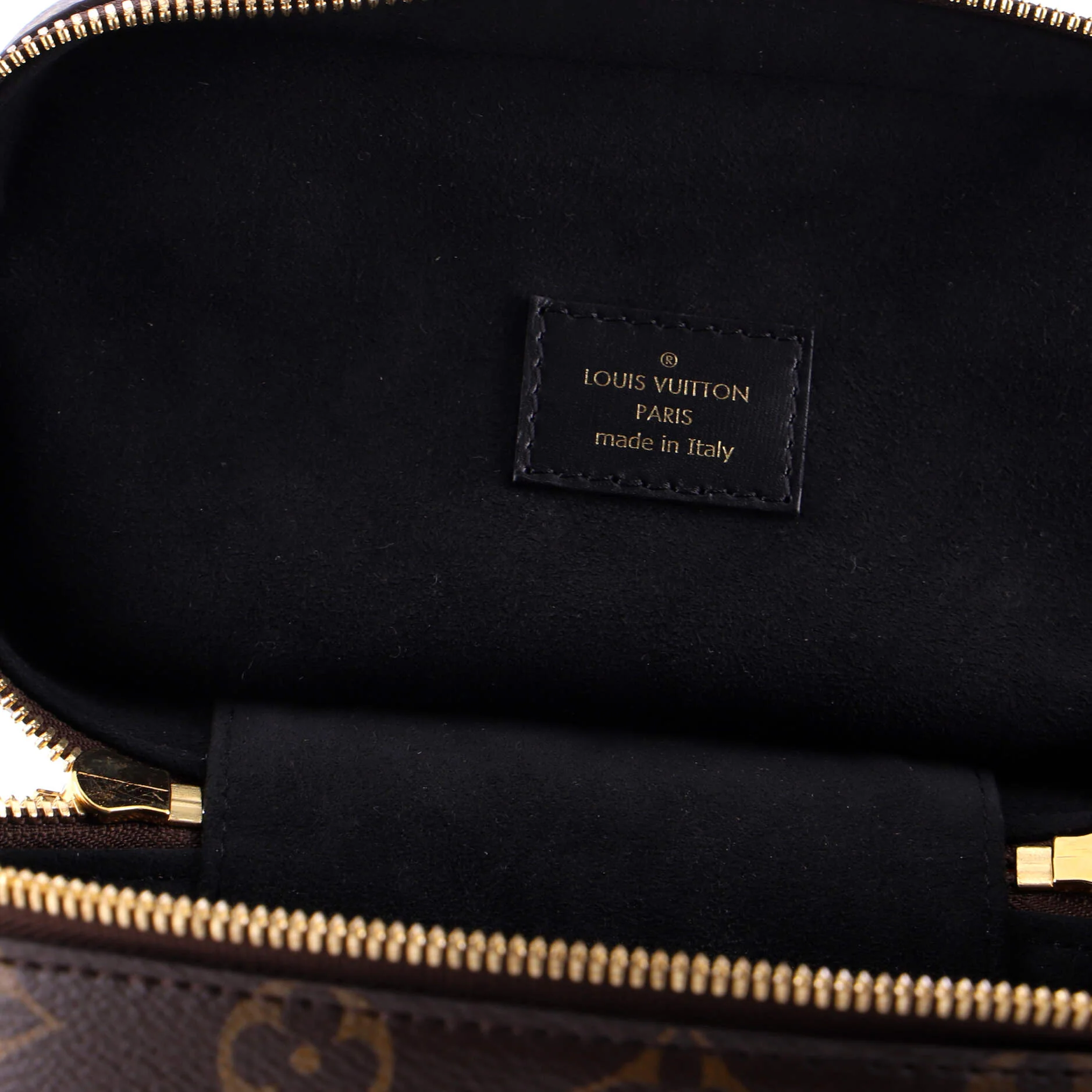 Vanity Handbag Reverse Monogram Canvas PM - Image 6