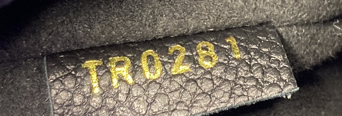 Vavin Handbag Monogram Empreinte Leather PM - Image 9