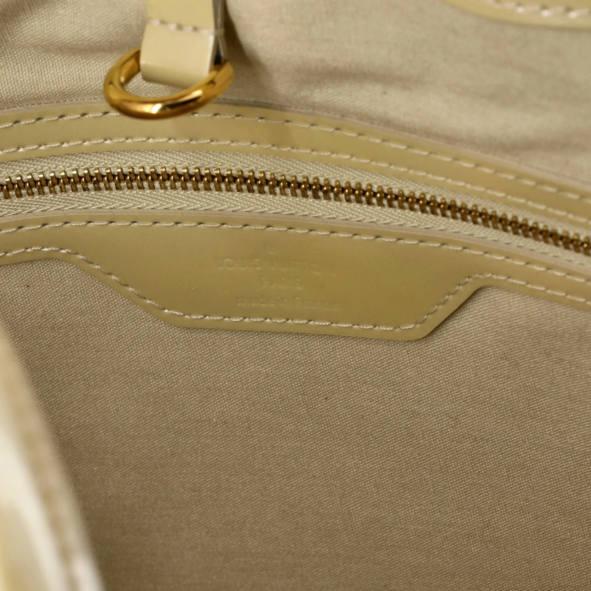 Wilshire Handbag Monogram Vernis MM - Image 7