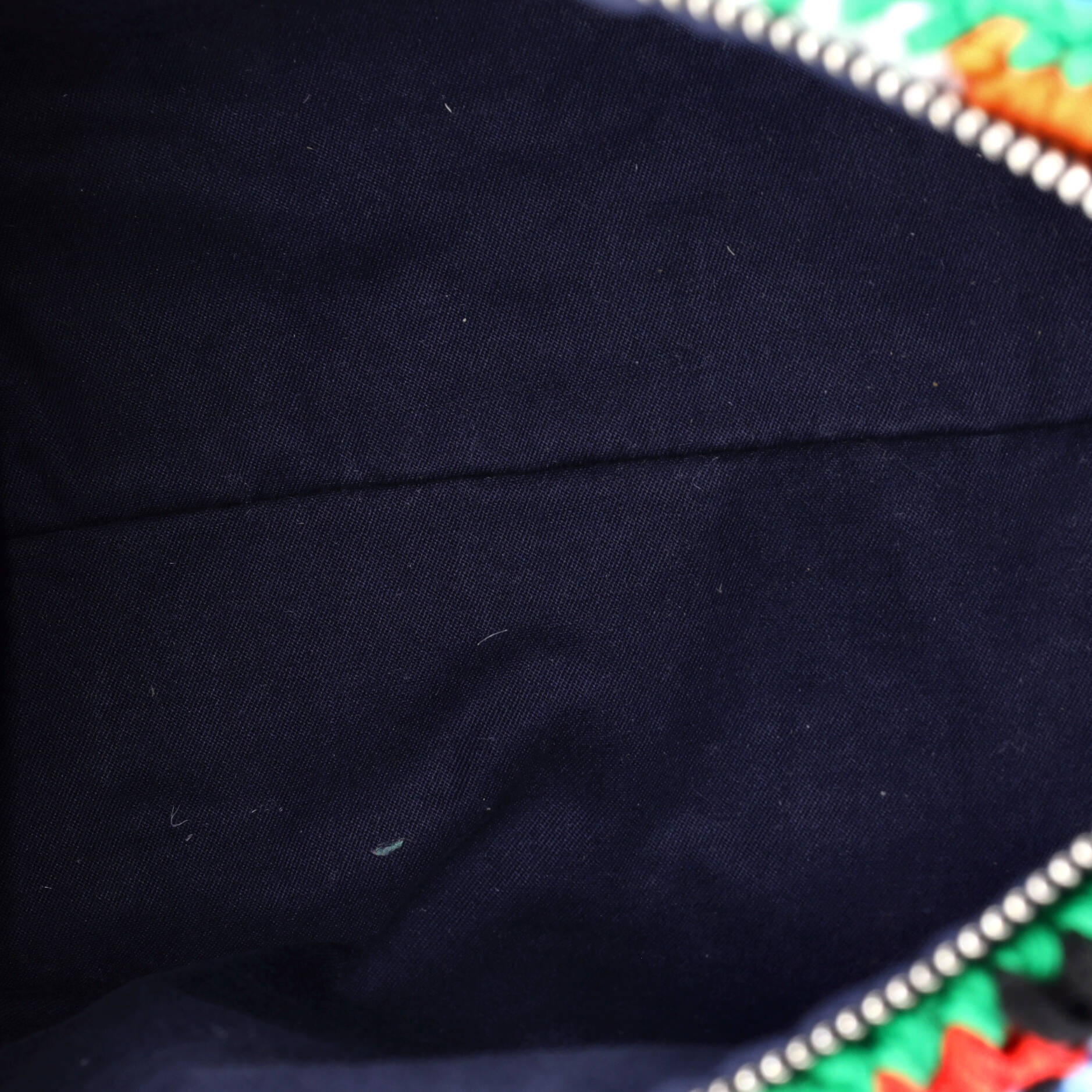 Logo Pouch Crochet - Image 5