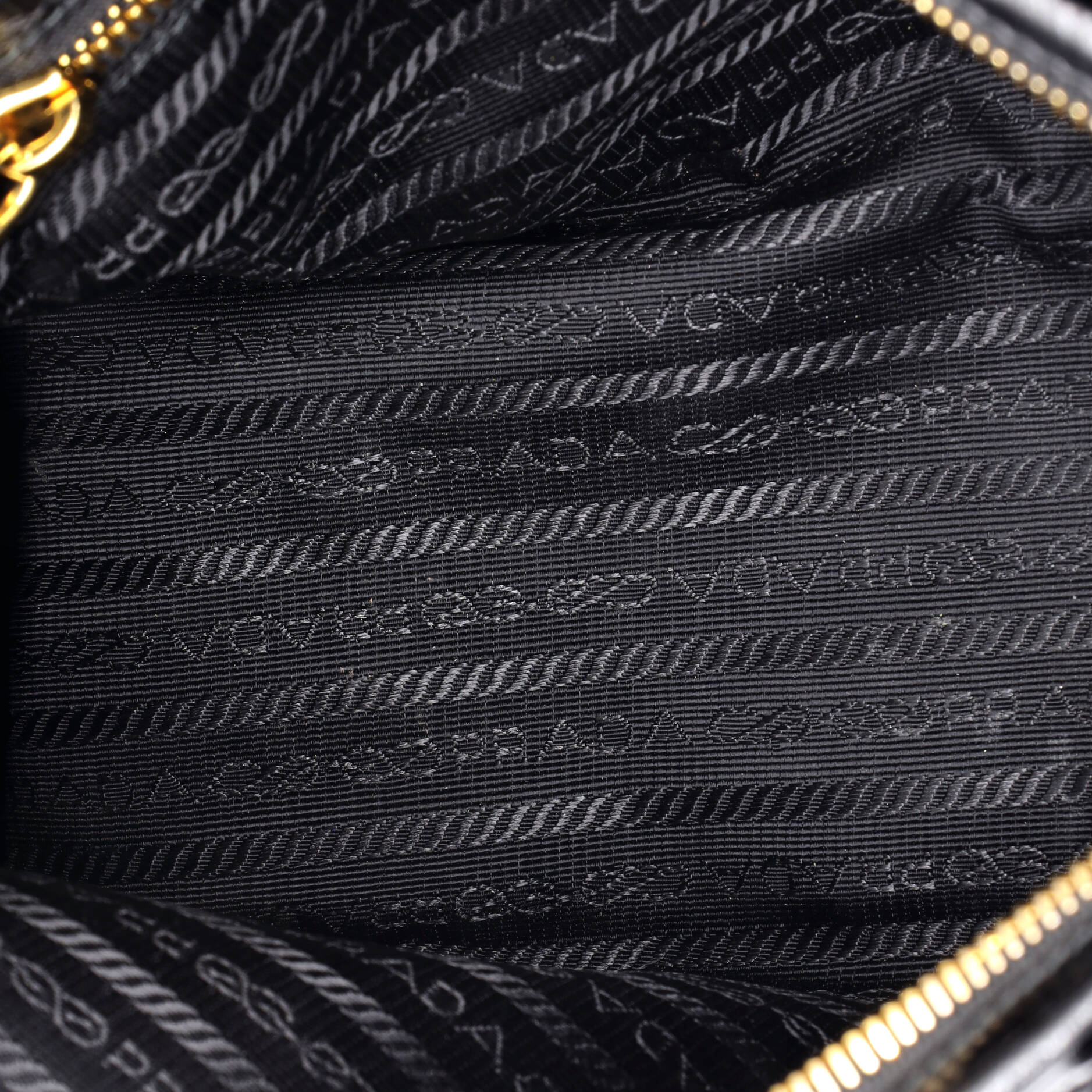 Bonnie Handbag Vitello Shine Medium - Image 5