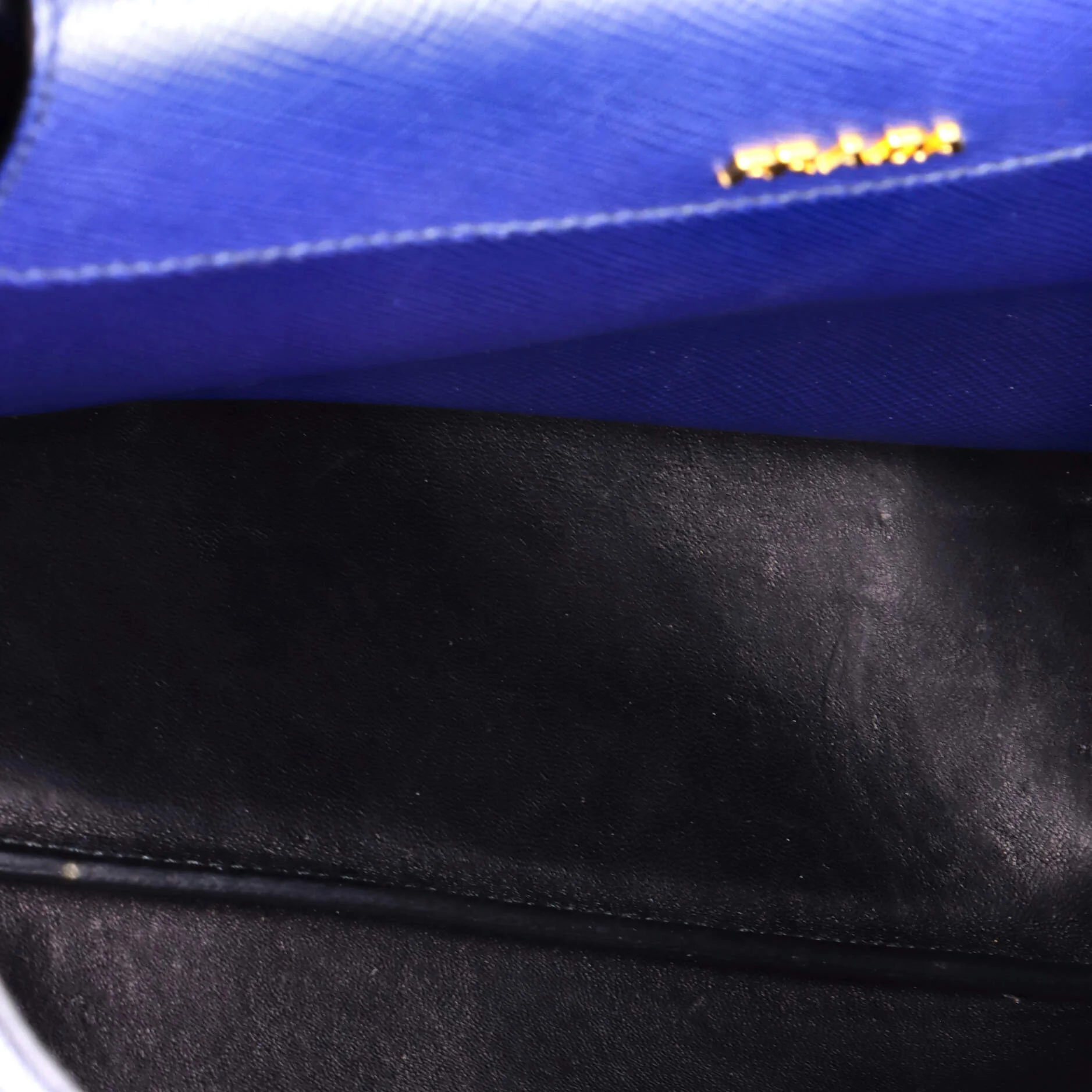 Cuir Double Tote Saffiano Leather Medium - Image 5