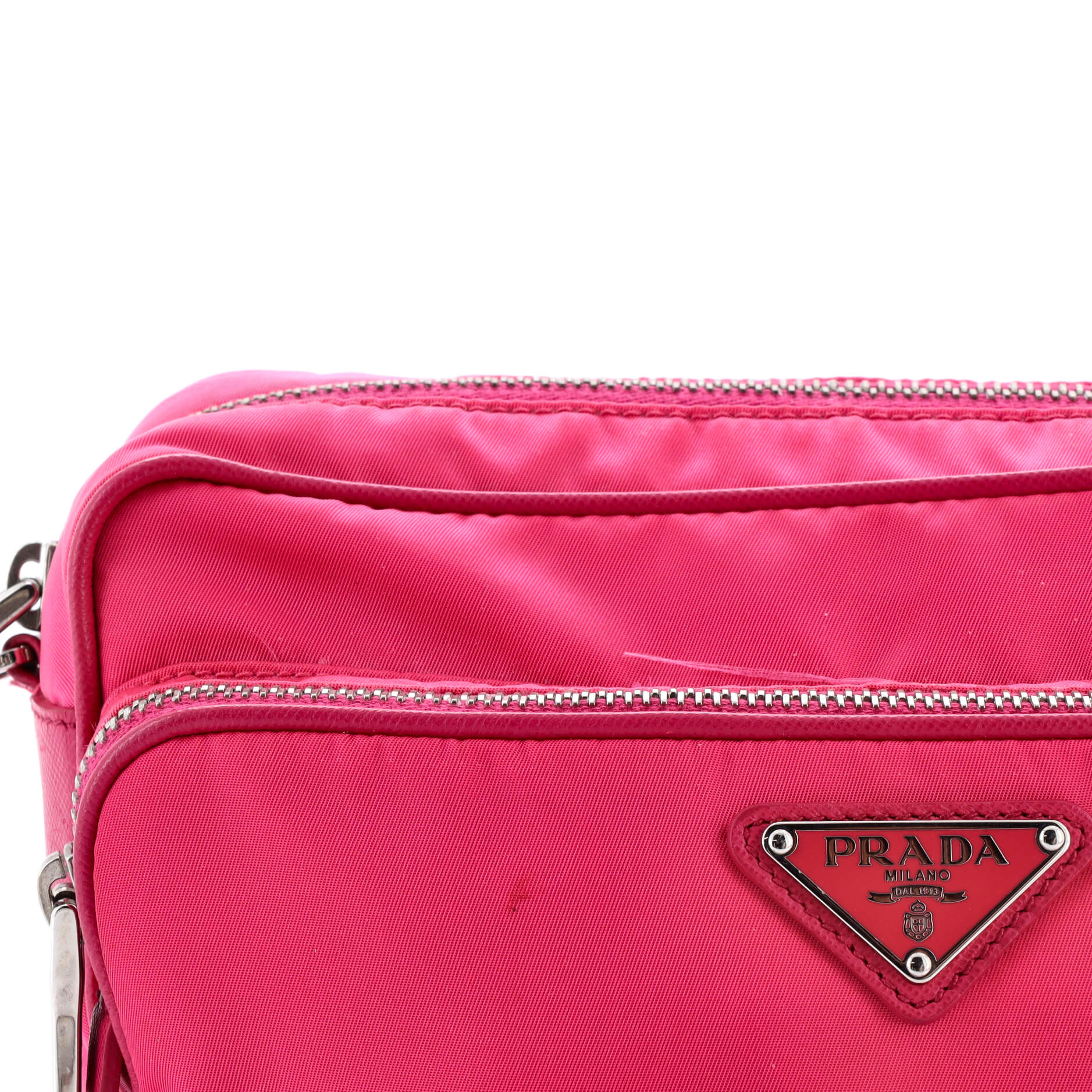 Front Pocket Camera Bag Tessuto Medium - Image 6