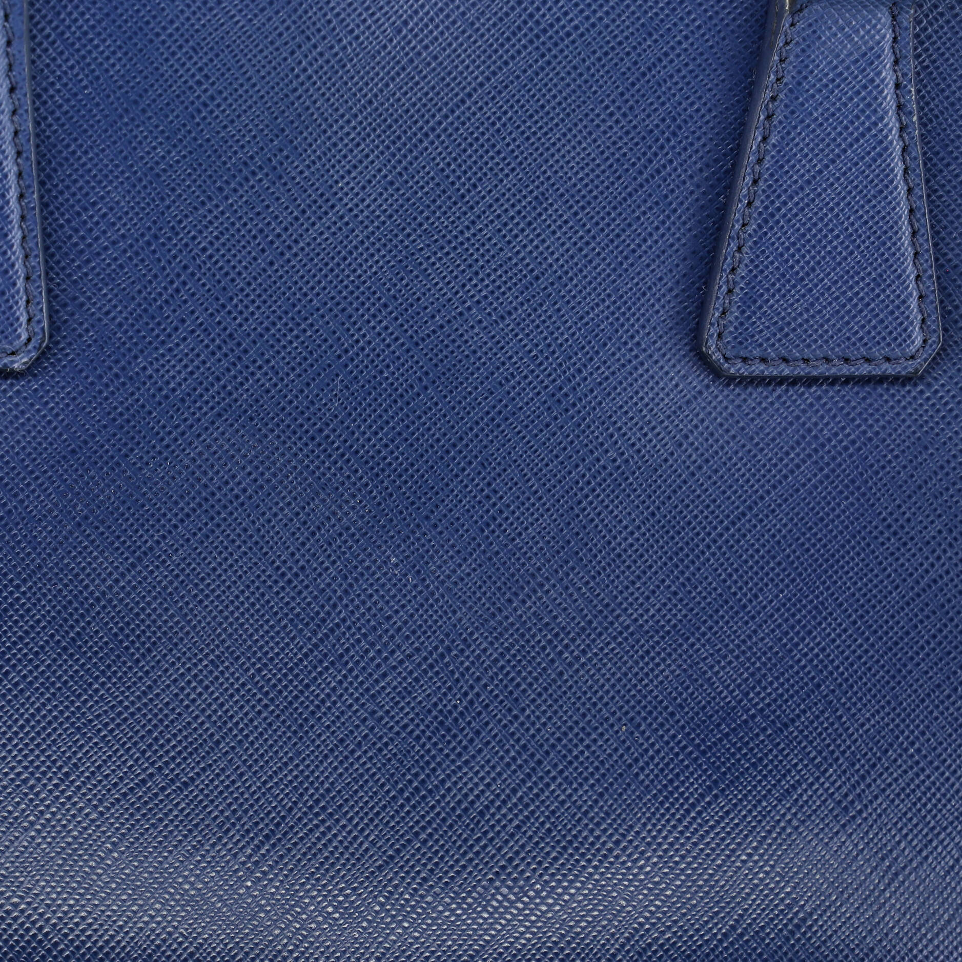 Galleria Double Zip Tote Saffiano Leather Small - Image 7