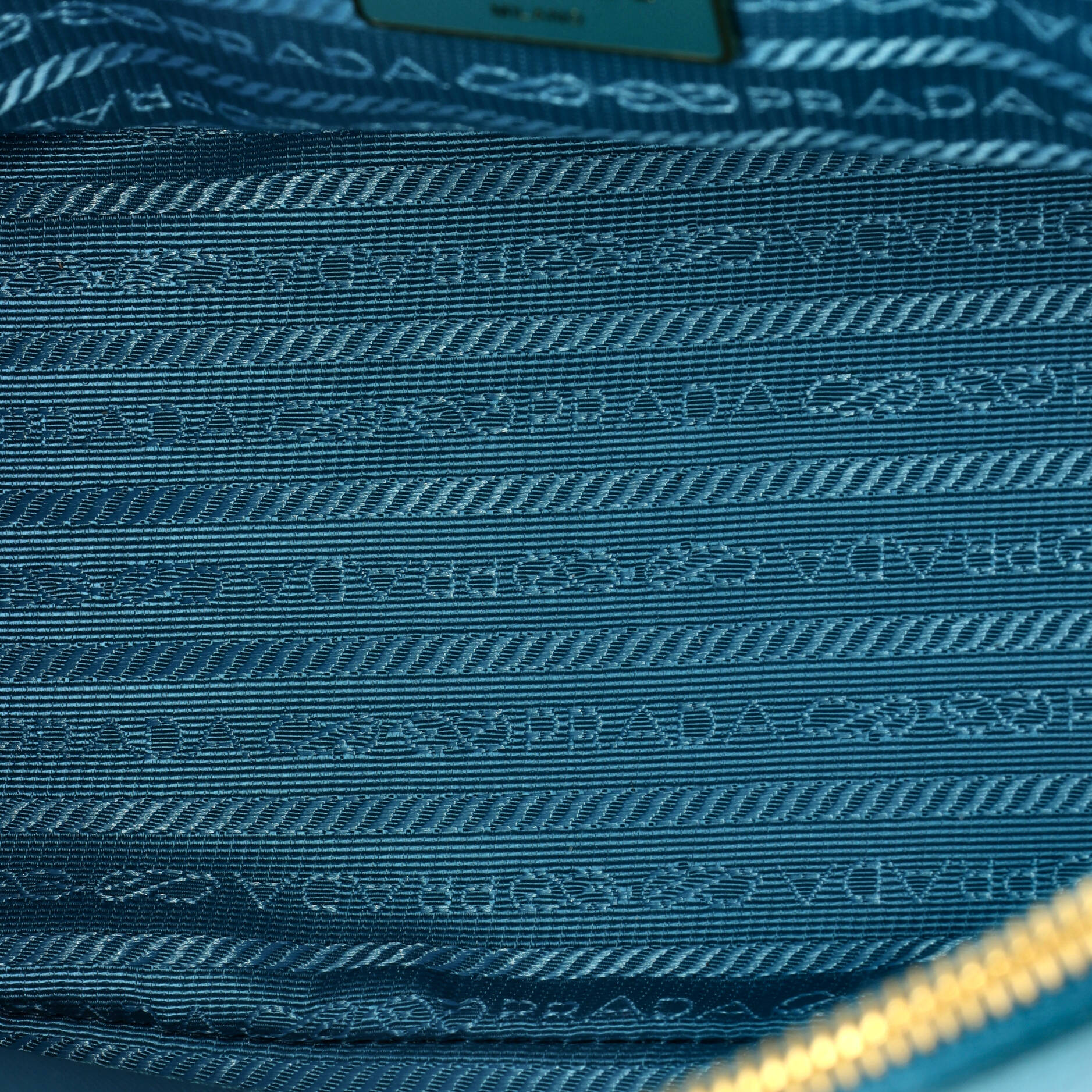Galleria Double Zip Tote Saffiano Leather Small - Image 5