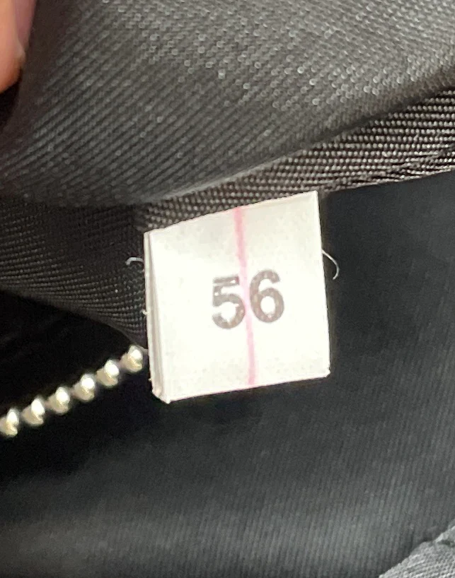 Padded Logo Tote Bag Quilted Re-Nylon Medium - Image 6