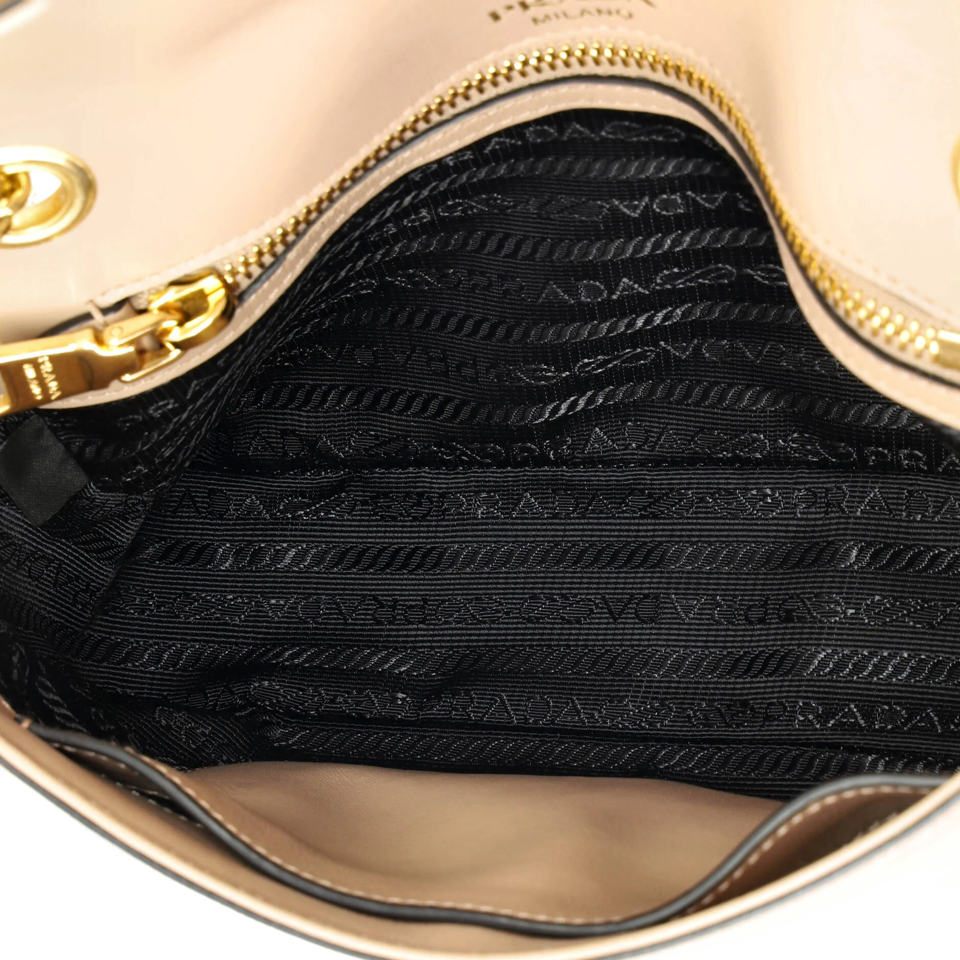 Pattina Flap Shoulder Bag Saffiano Leather Small - Image 5