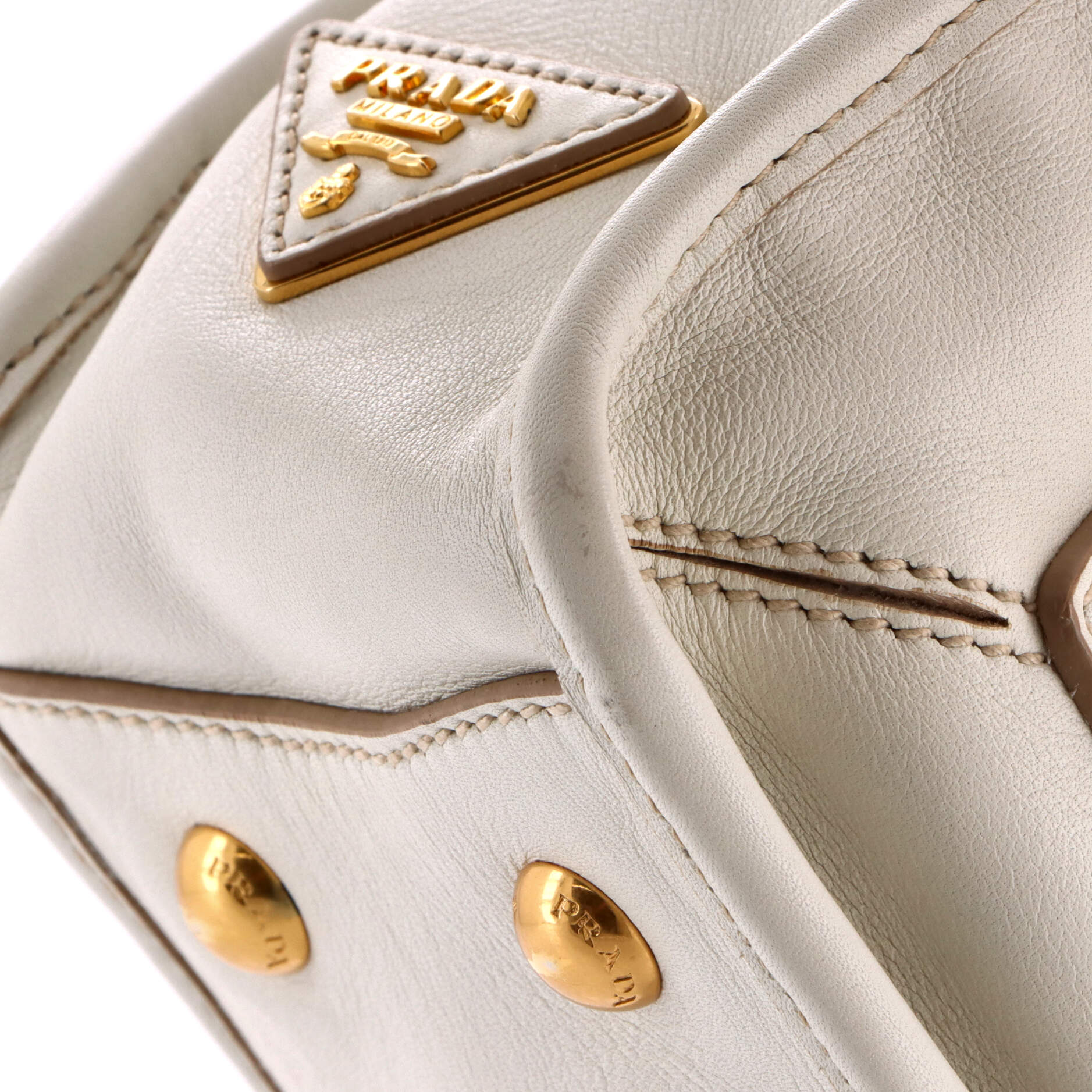 Pushlock Flap Tote Leather Medium - Image 6