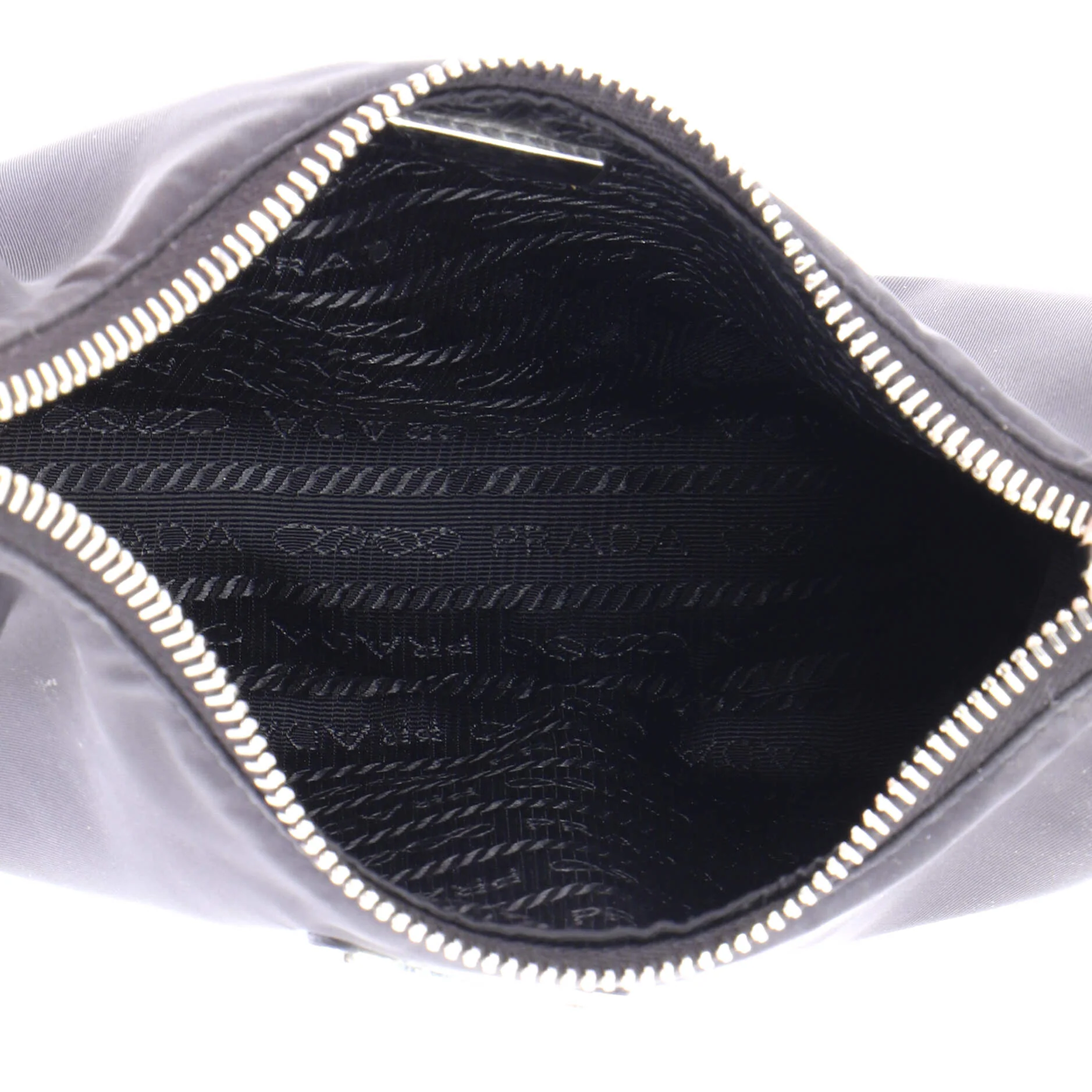 Re-Edition 2005 Shoulder Bag Tessuto Small - Image 6