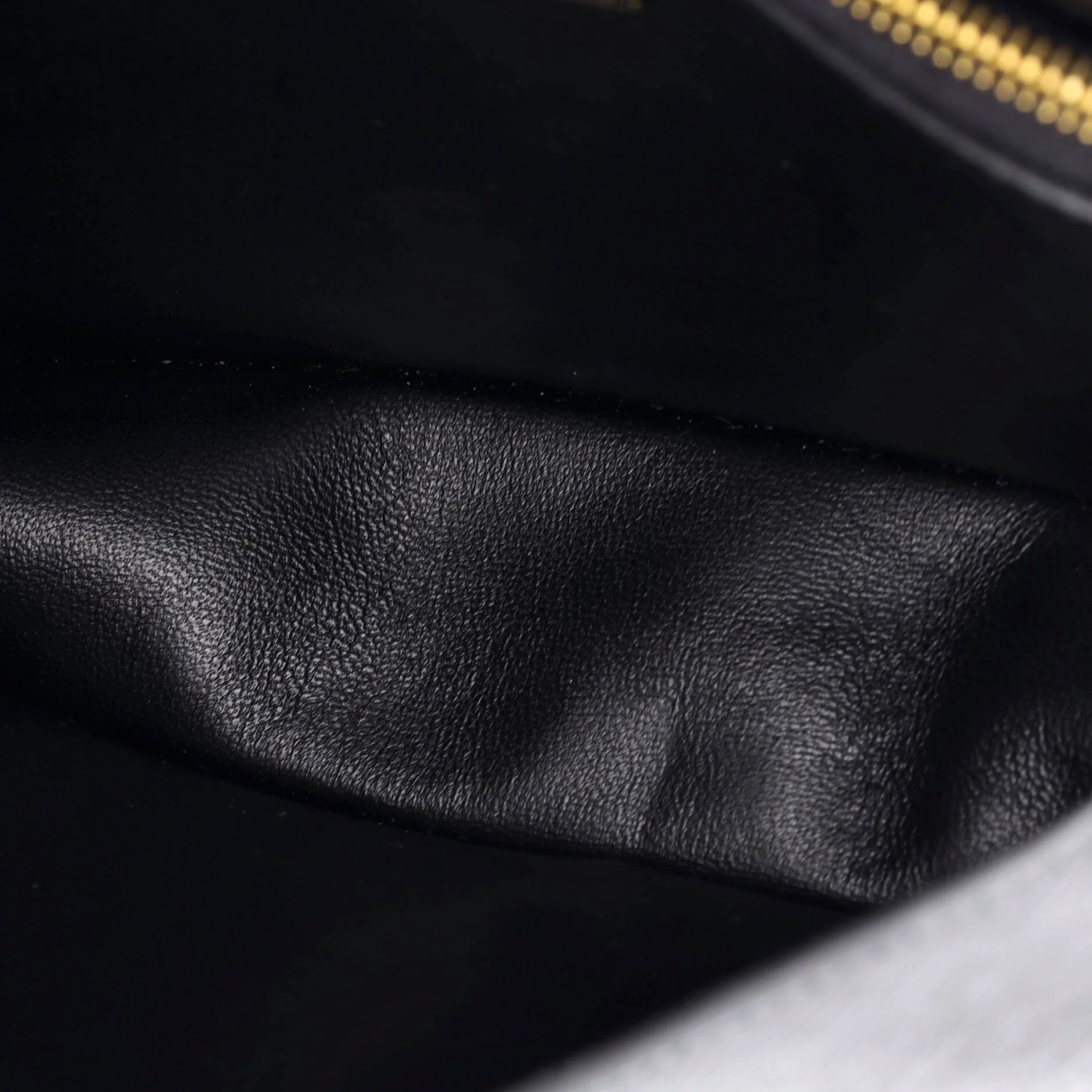 Triangle Logo Plaque Envelope Chain Shoulder Bag Saffiano Leather - Image 5