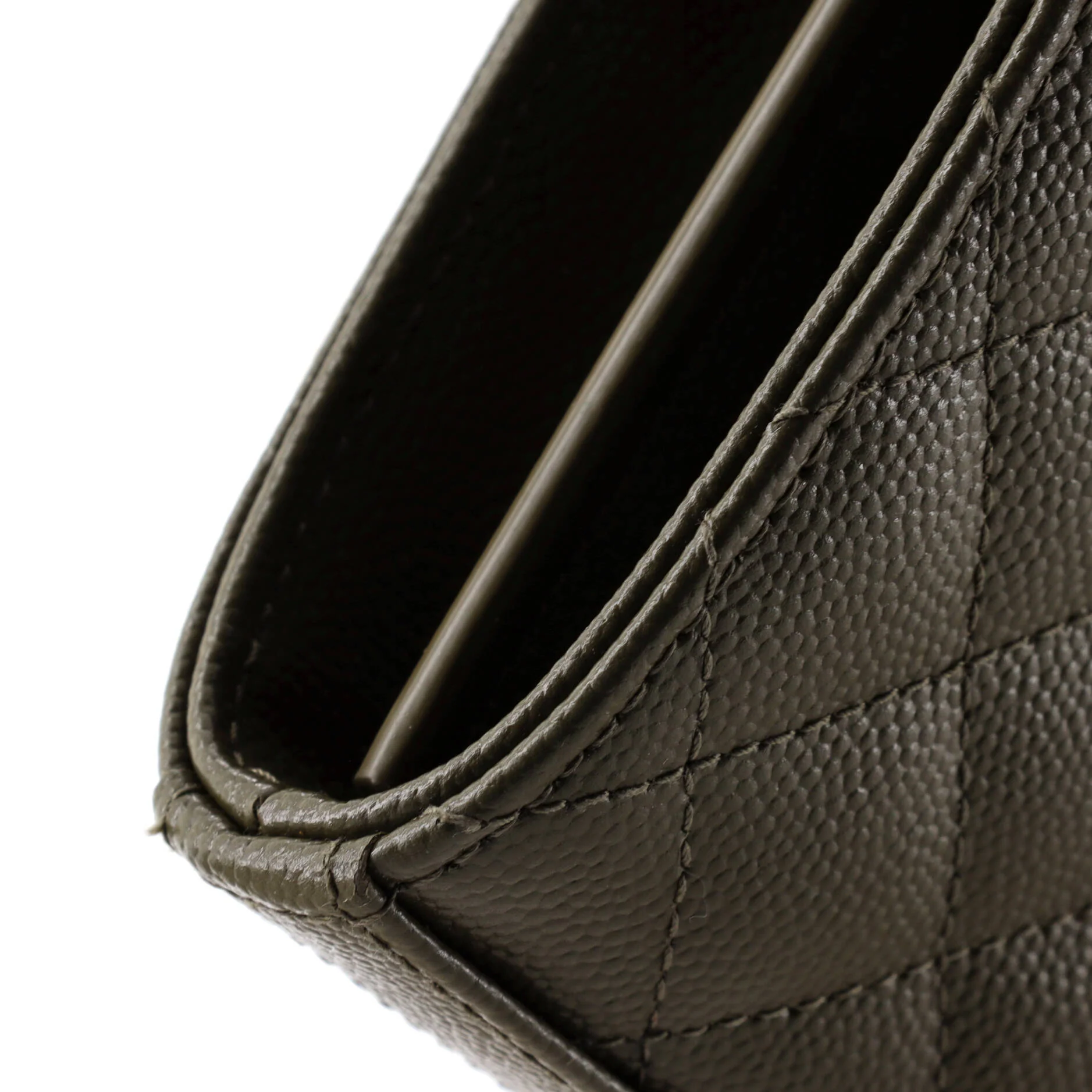 Classic Monogram Chain Wallet Mixed Matelasse Leather Medium - Image 6