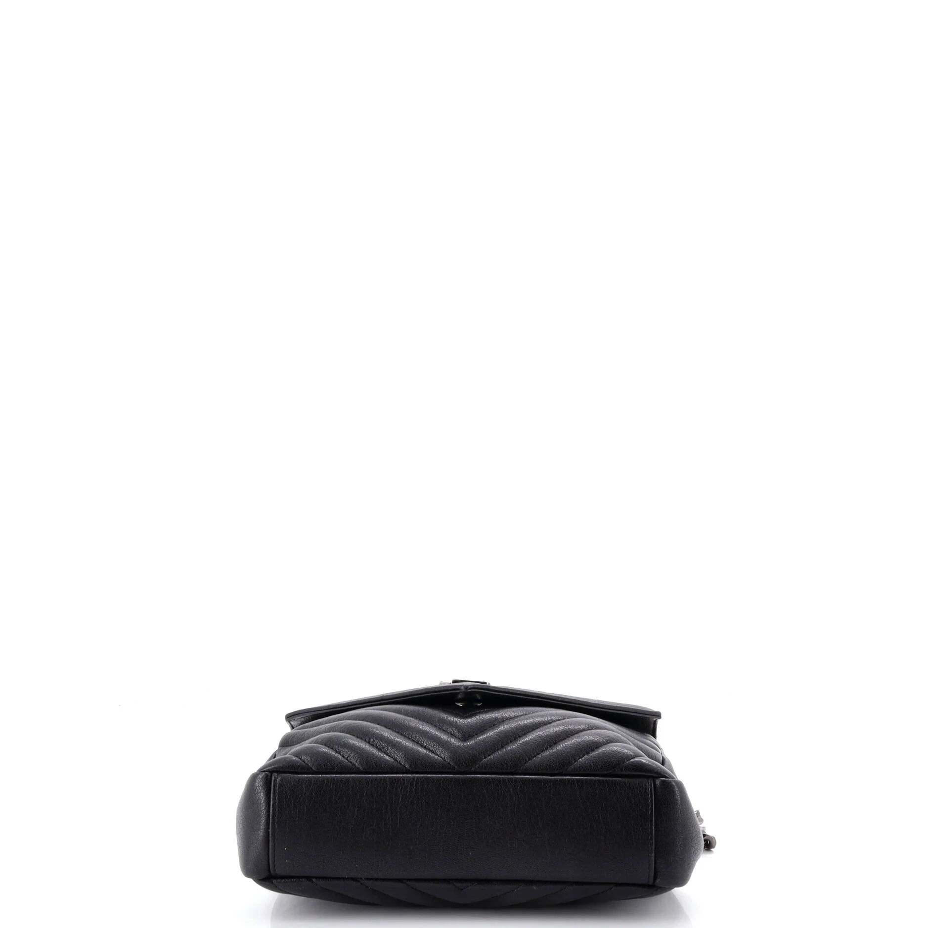 Classic Monogram College Bag Matelasse Chevron Leather Medium - Image 4