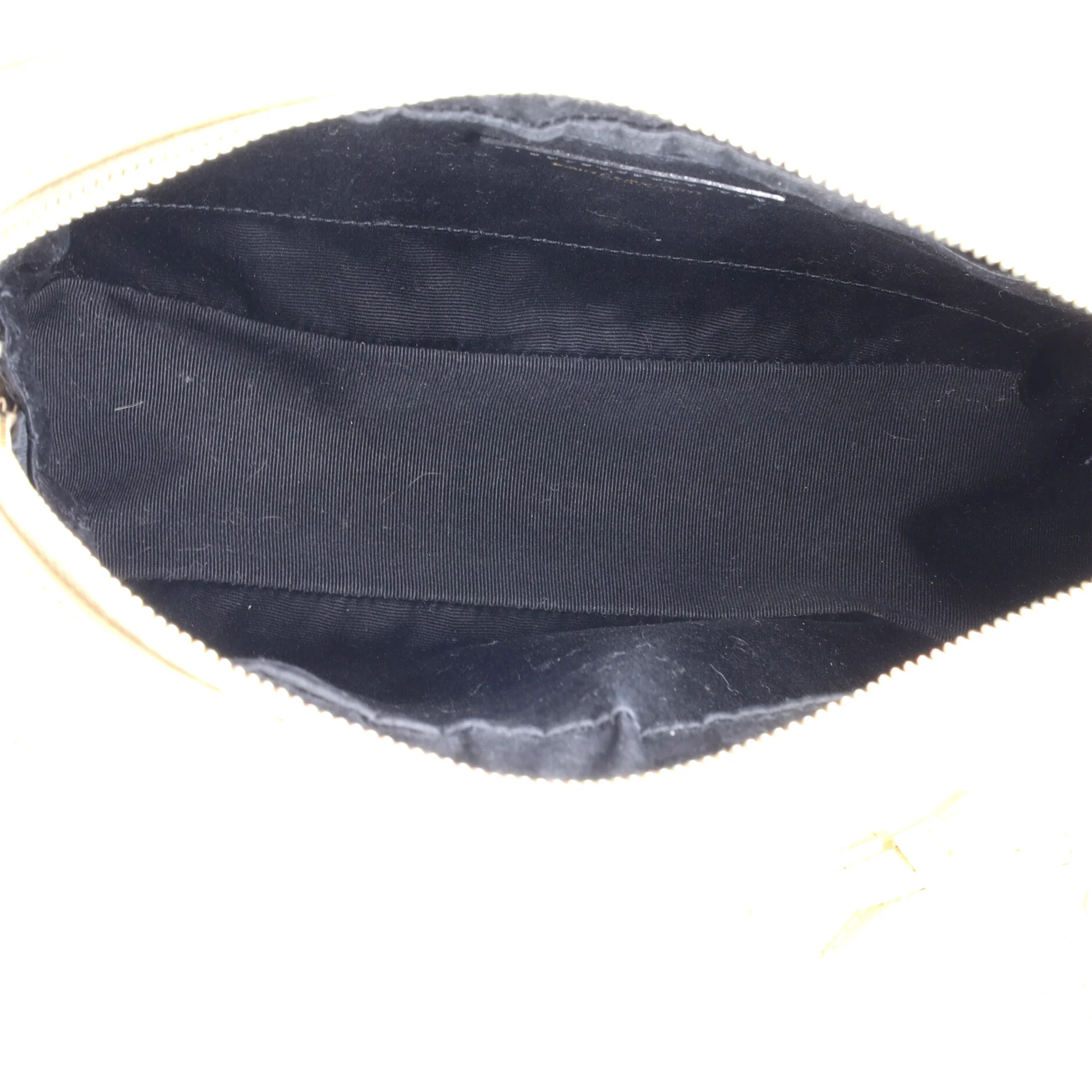 Lou Camera Bag Matelasse Chevron Leather Small - Image 5