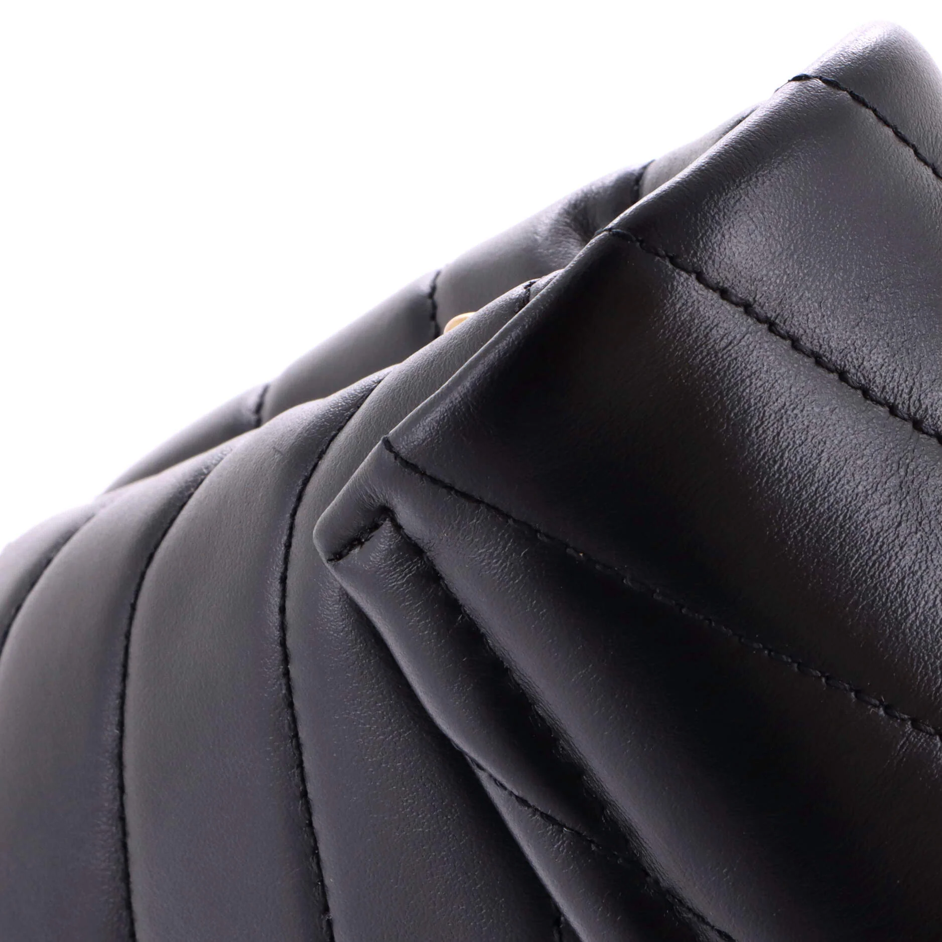 Loulou Shoulder Bag Matelasse Chevron Leather Toy - Image 6